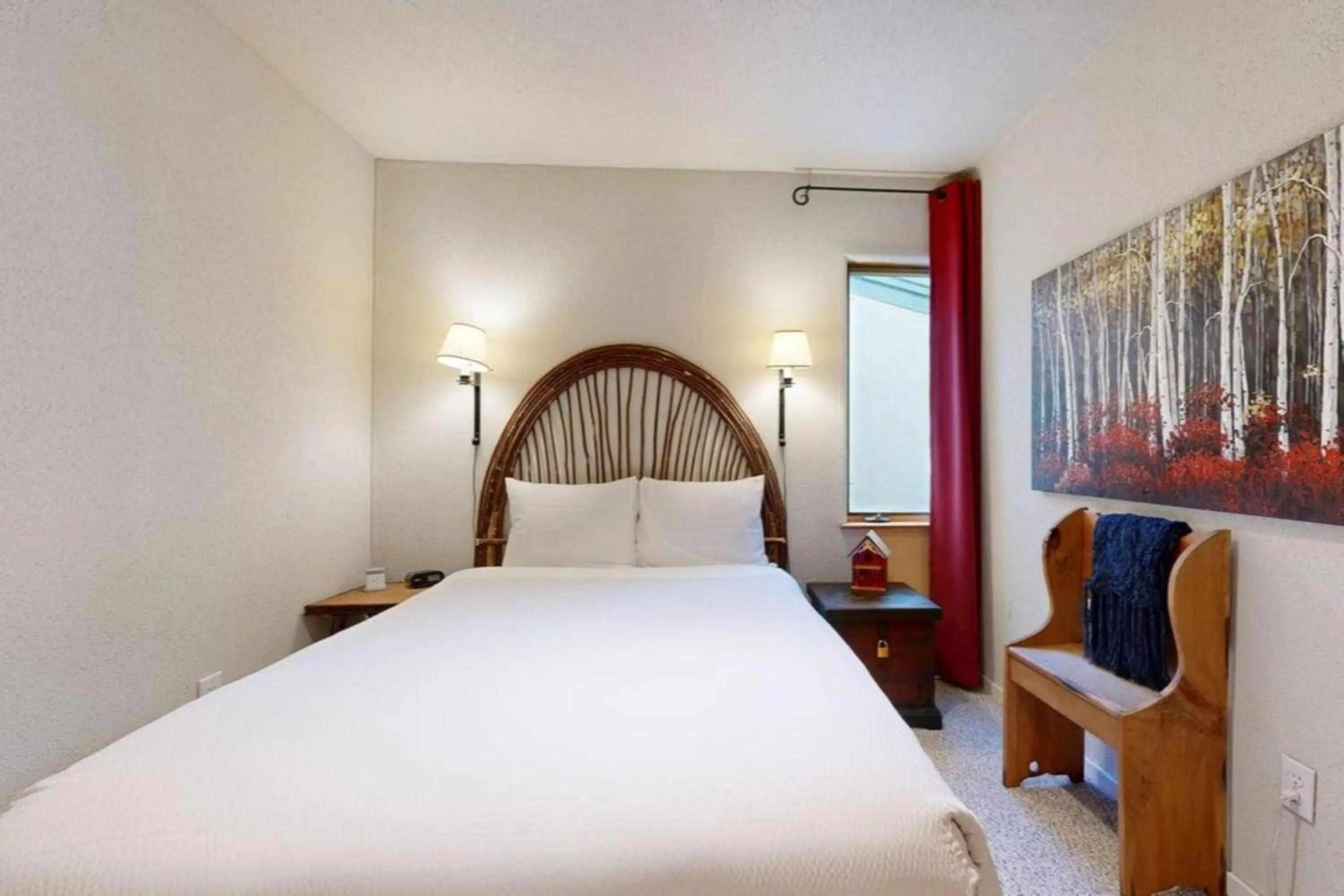 Bed in Tamarack Townhomes - CoralTree Residence Collection