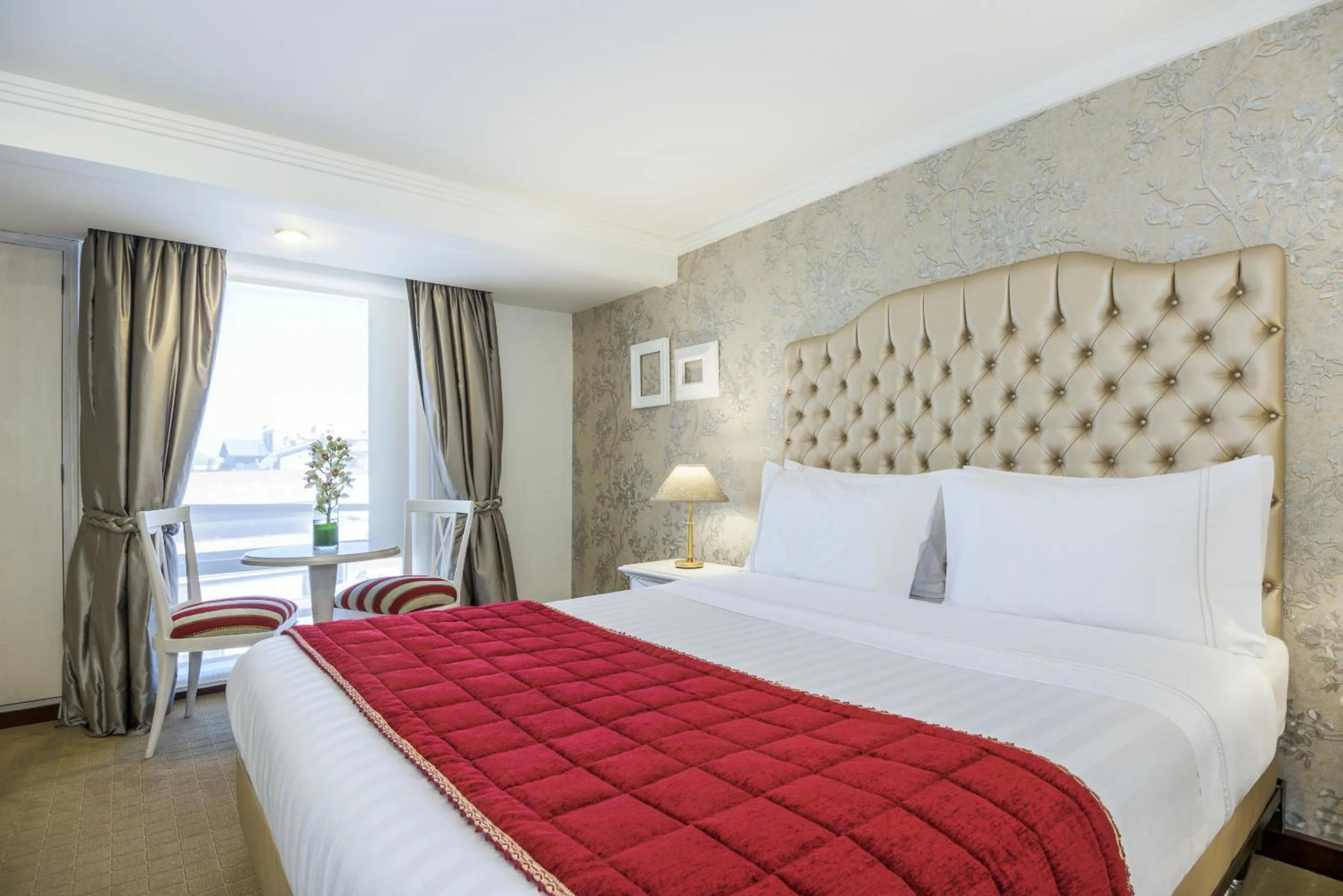 Day, Bed in GHL Hotel Hamilton