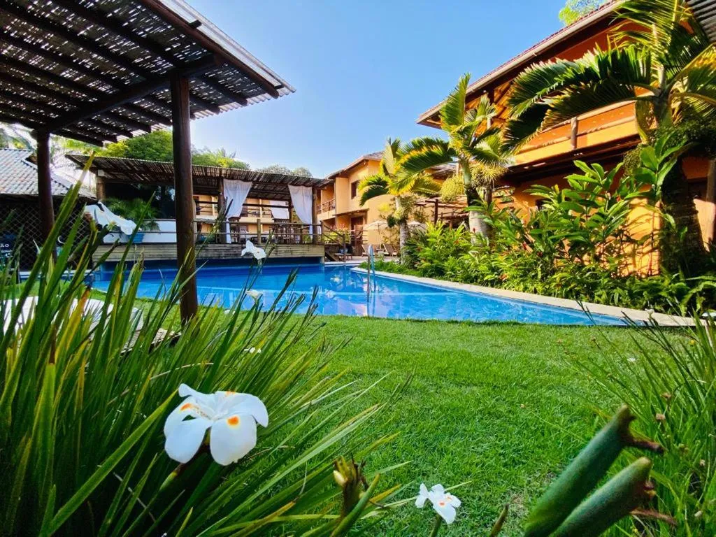 Pool view in Pousada Vila do Dengo