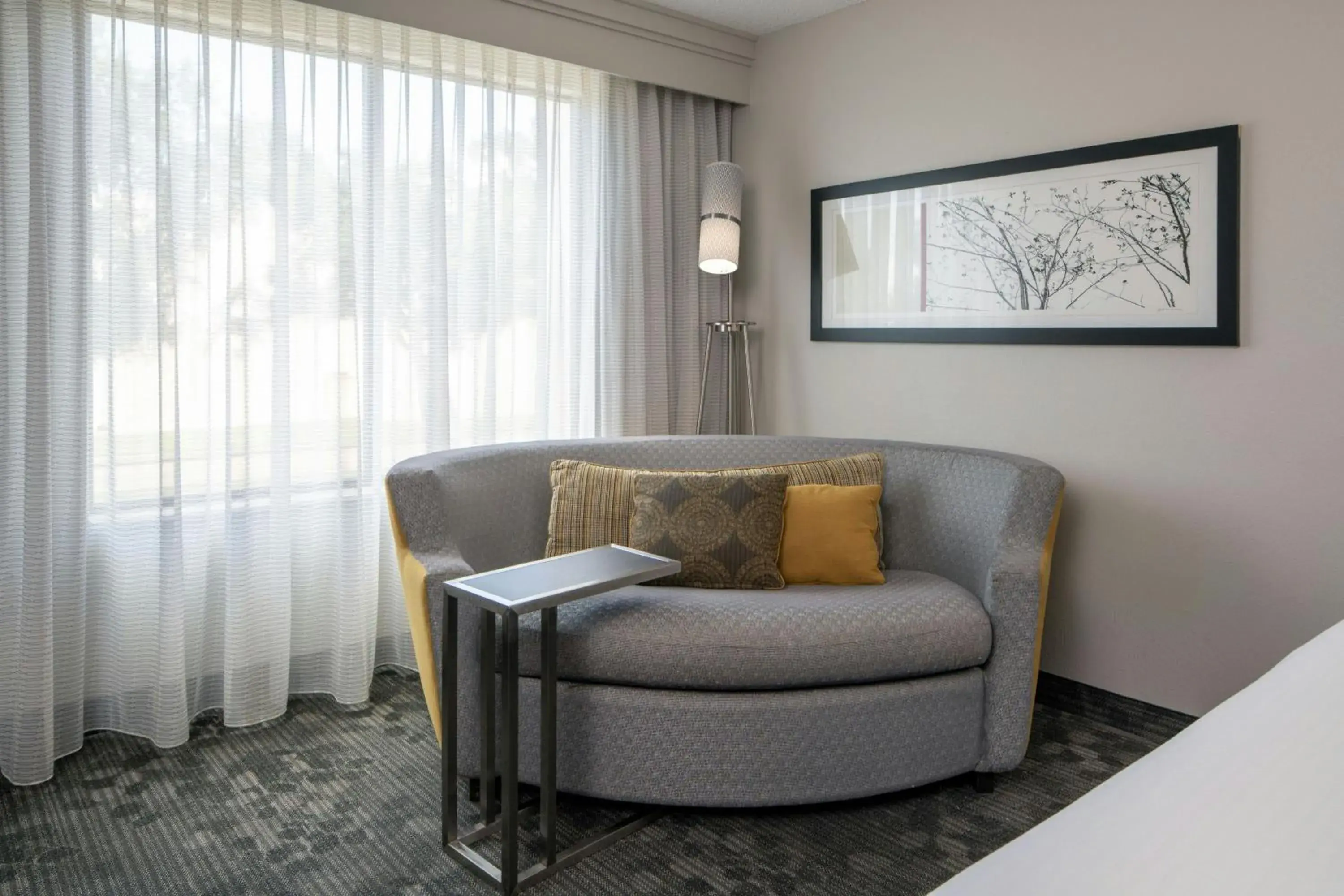 1 Bedroom Executive Suite, 1 King, Sofa bed in Courtyard Gulf Shores Craft Farms 1 Bedroom Executive Suite, 1 King, Sofa bed in Courtyard Gulf Shores Craft Farms