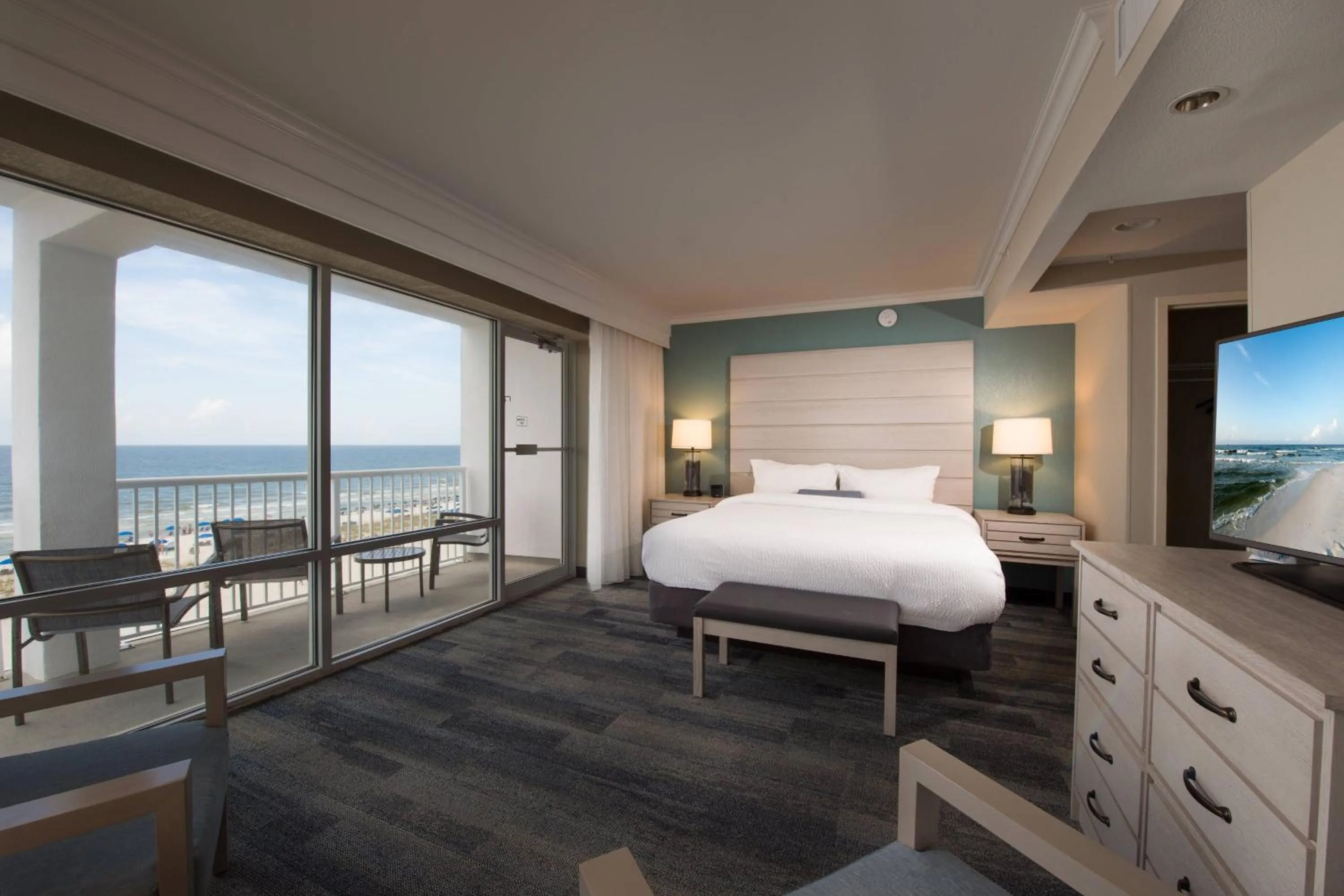 Photo of the whole room, Bed in SpringHill Suites by Marriott Pensacola Beach