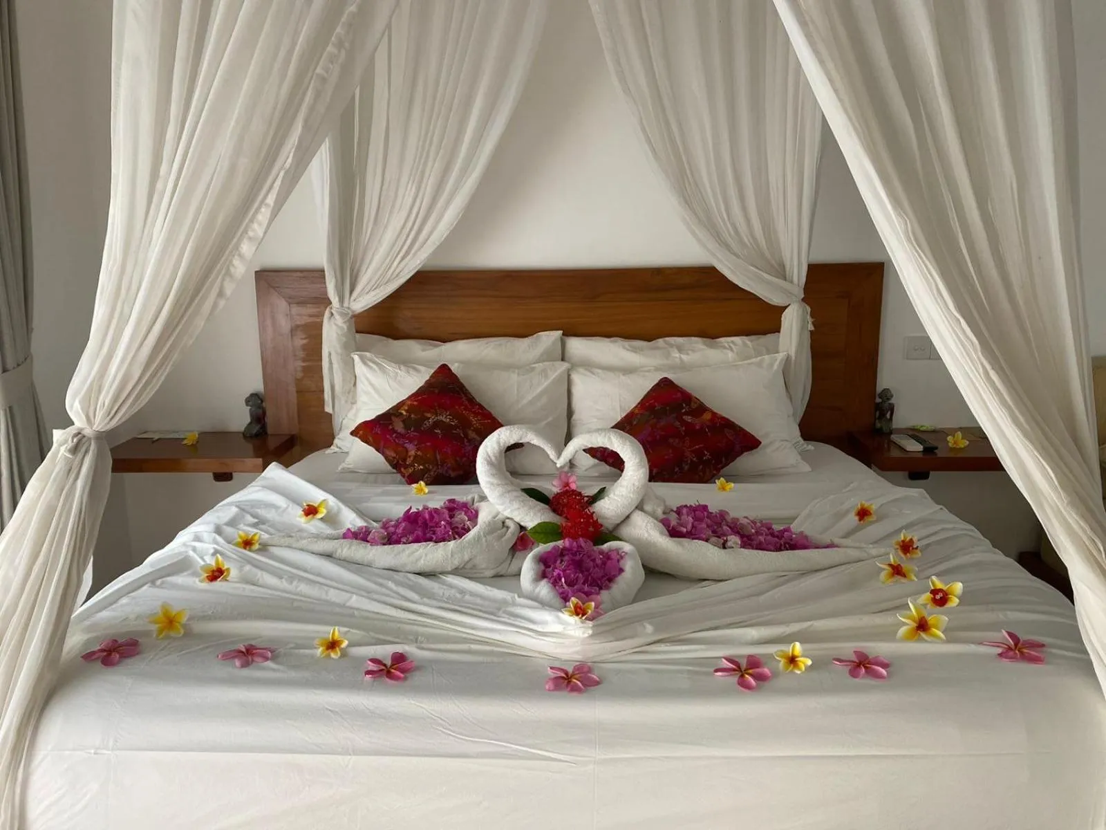 Bed in Jivana Resort