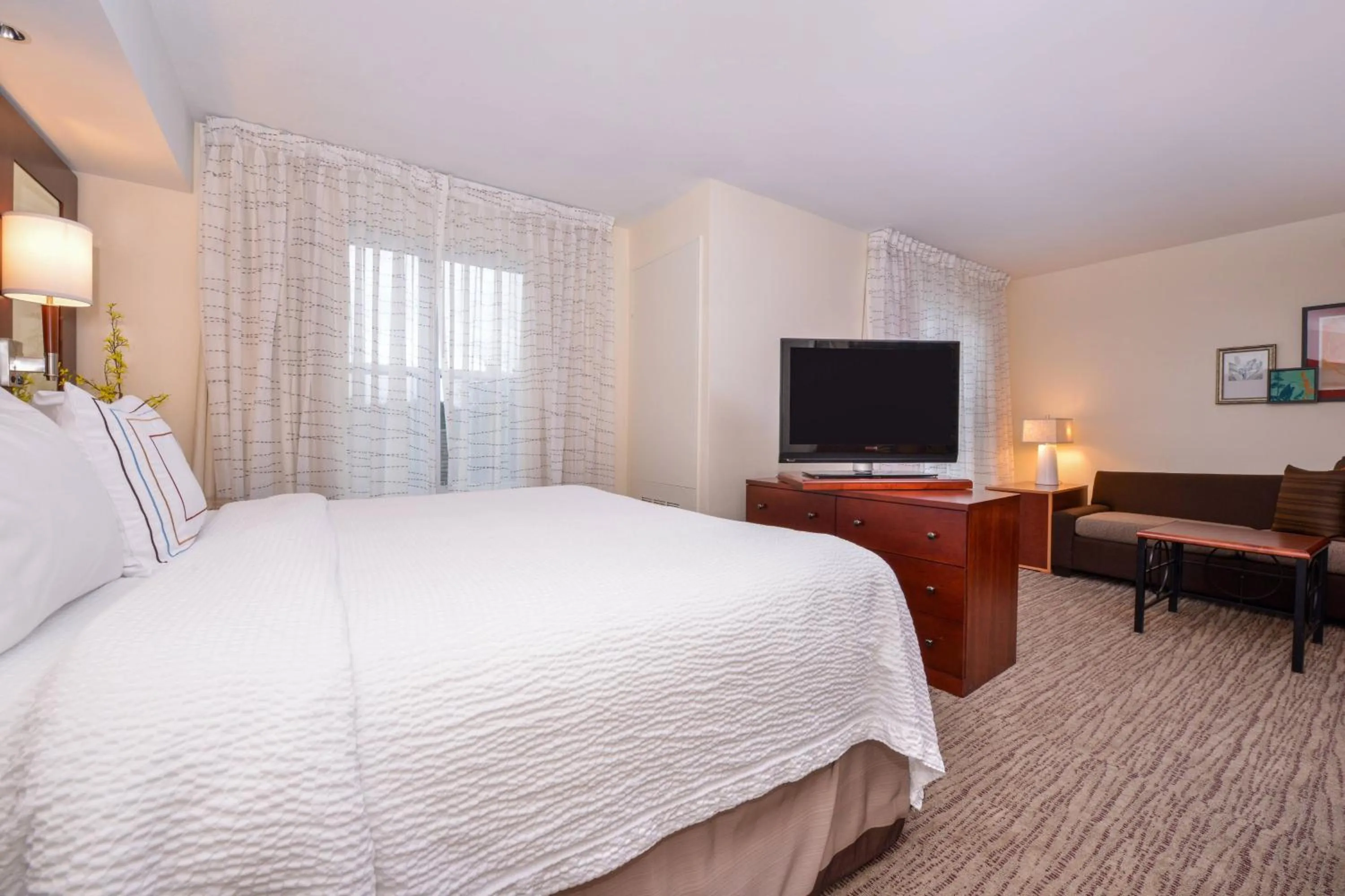 Photo of the whole room, Bed in Residence Inn by Marriott North Conway