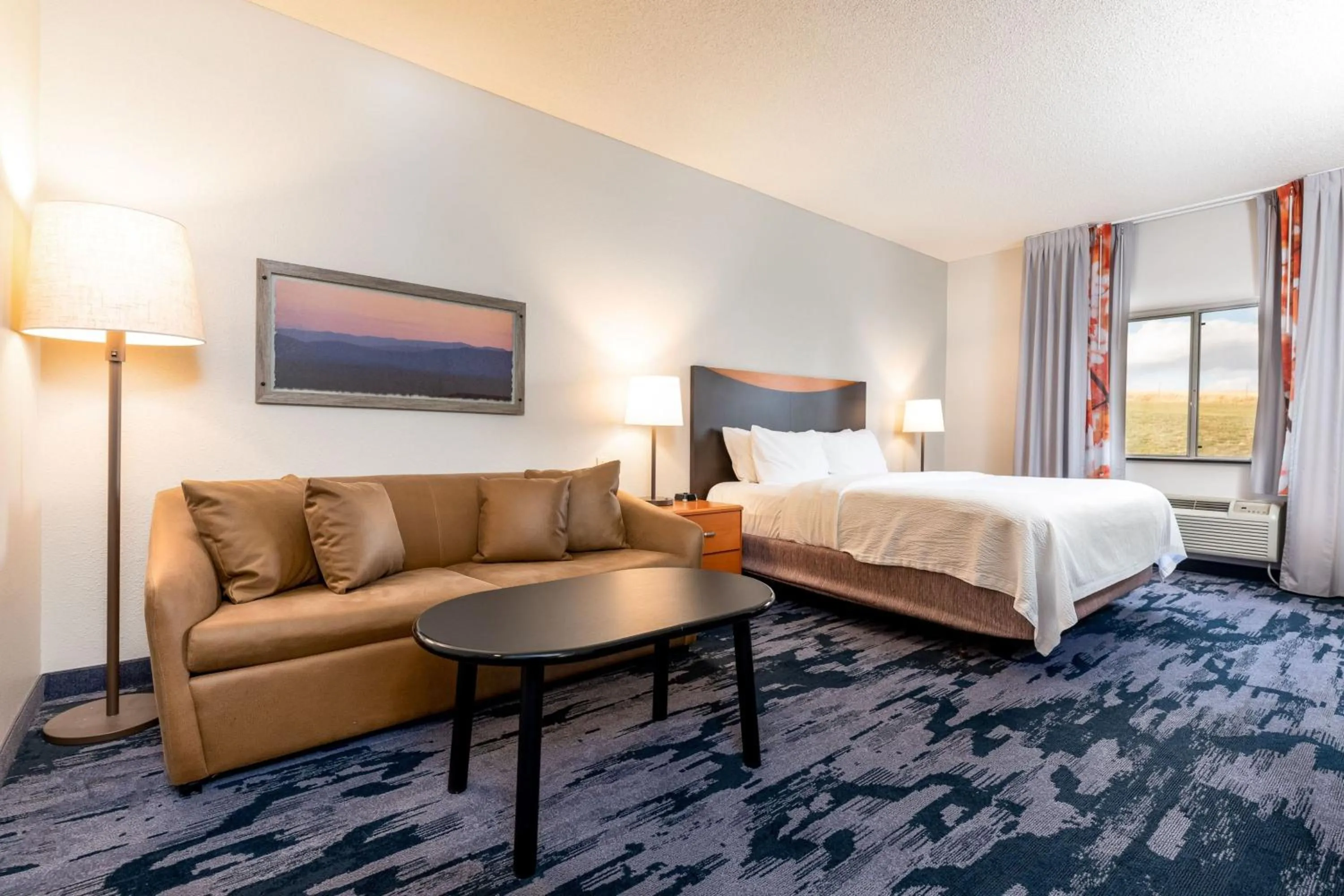 Bedroom, Bed in Fairfield Inn & Suites by Marriott Spearfish