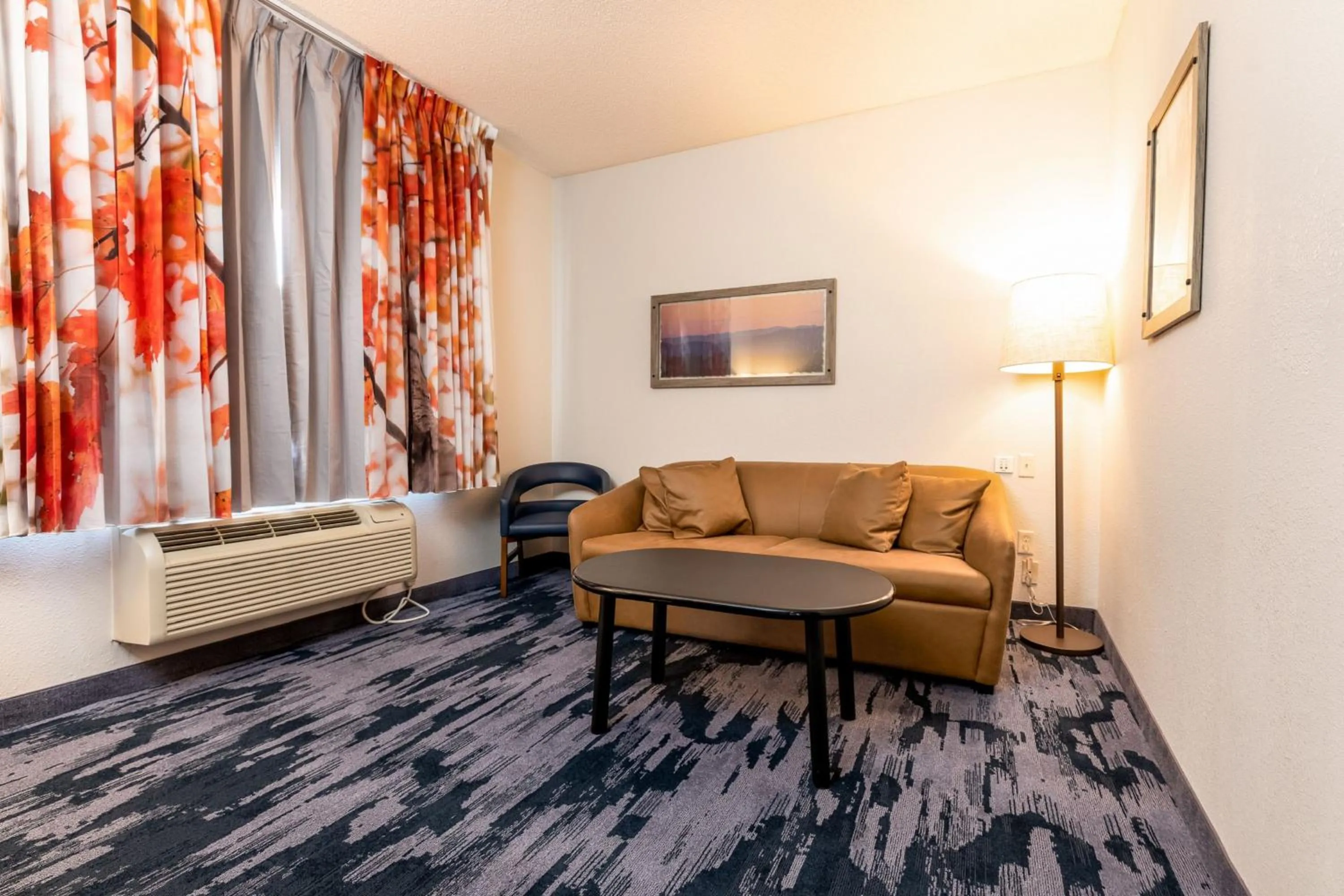Bedroom in Fairfield Inn & Suites by Marriott Spearfish
