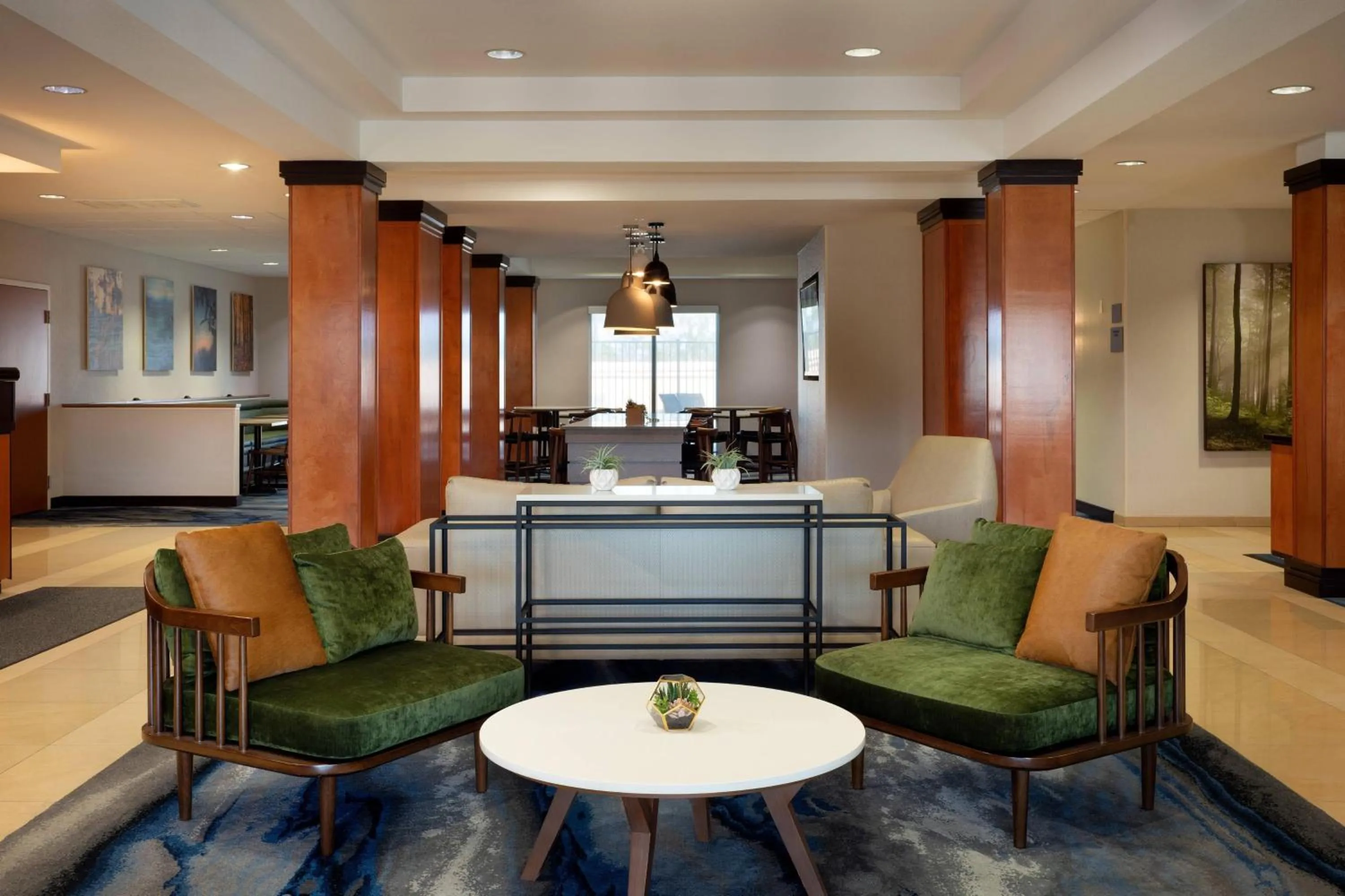 Lobby or reception in Fairfield Inn & Suites Redding