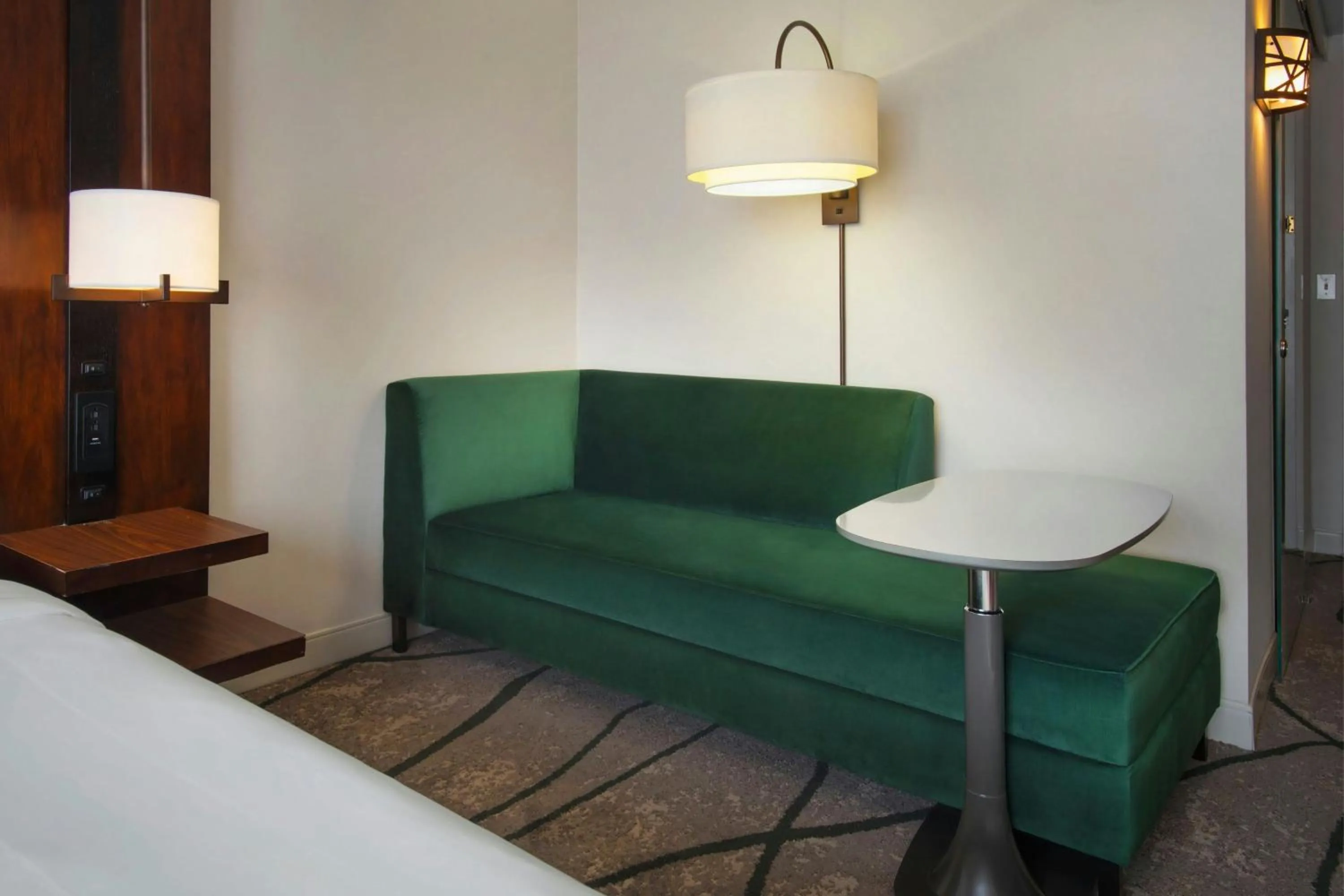 Photo of the whole room, Bed in Richmond Marriott Short Pump