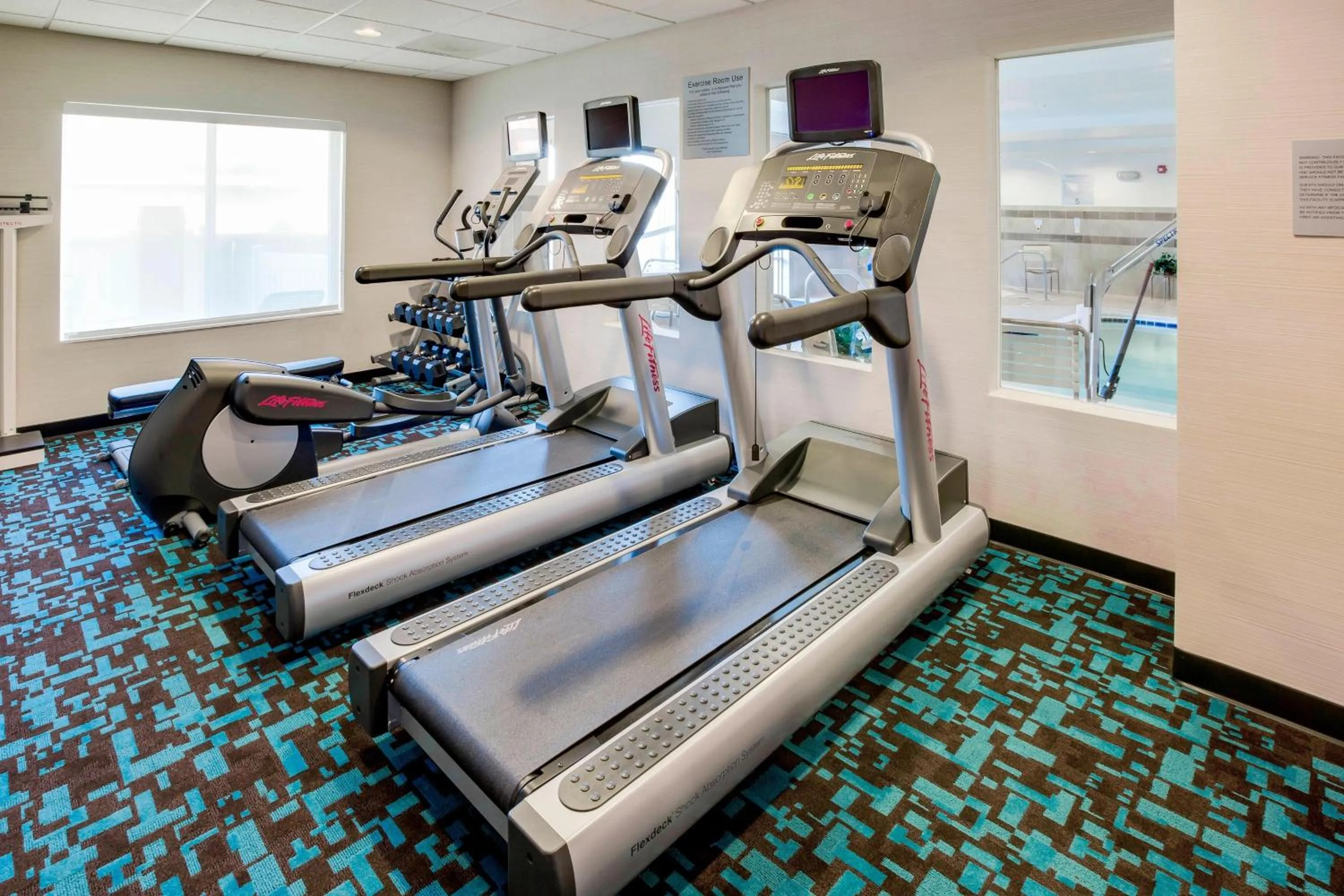 Fitness centre/facilities in Fairfield Inn and Suites South Hill I-85