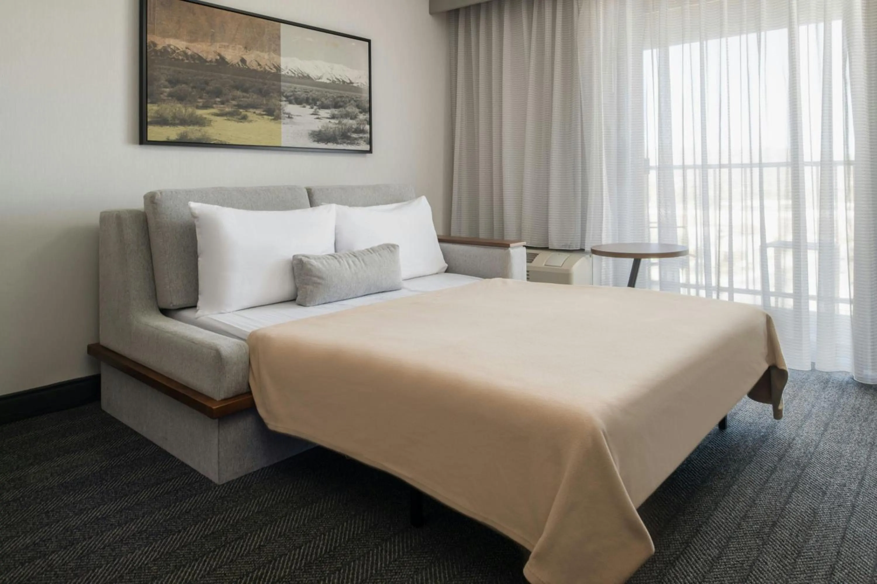 Bedroom, Bed in Courtyard Carson City