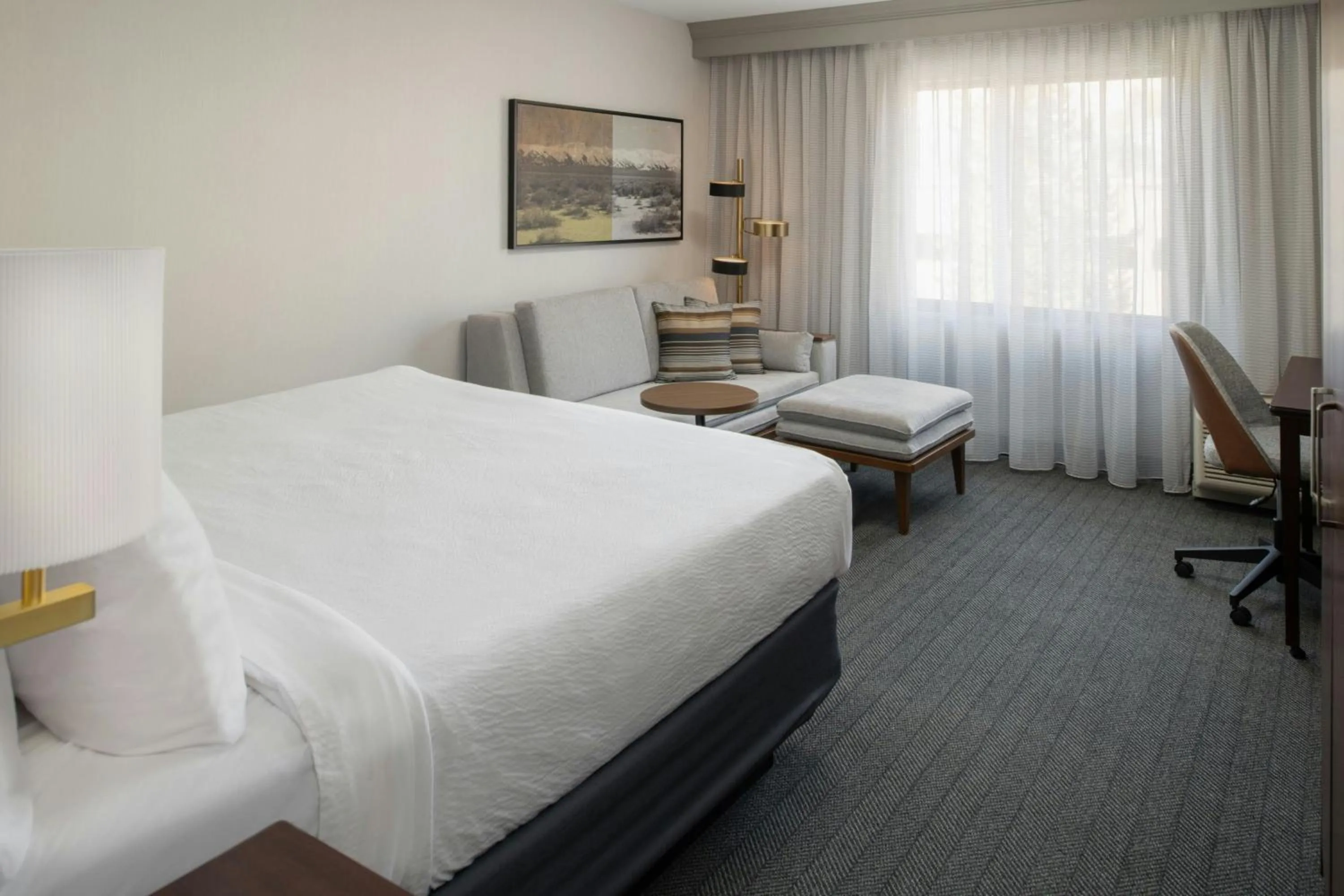 Photo of the whole room, Bed in Courtyard Carson City