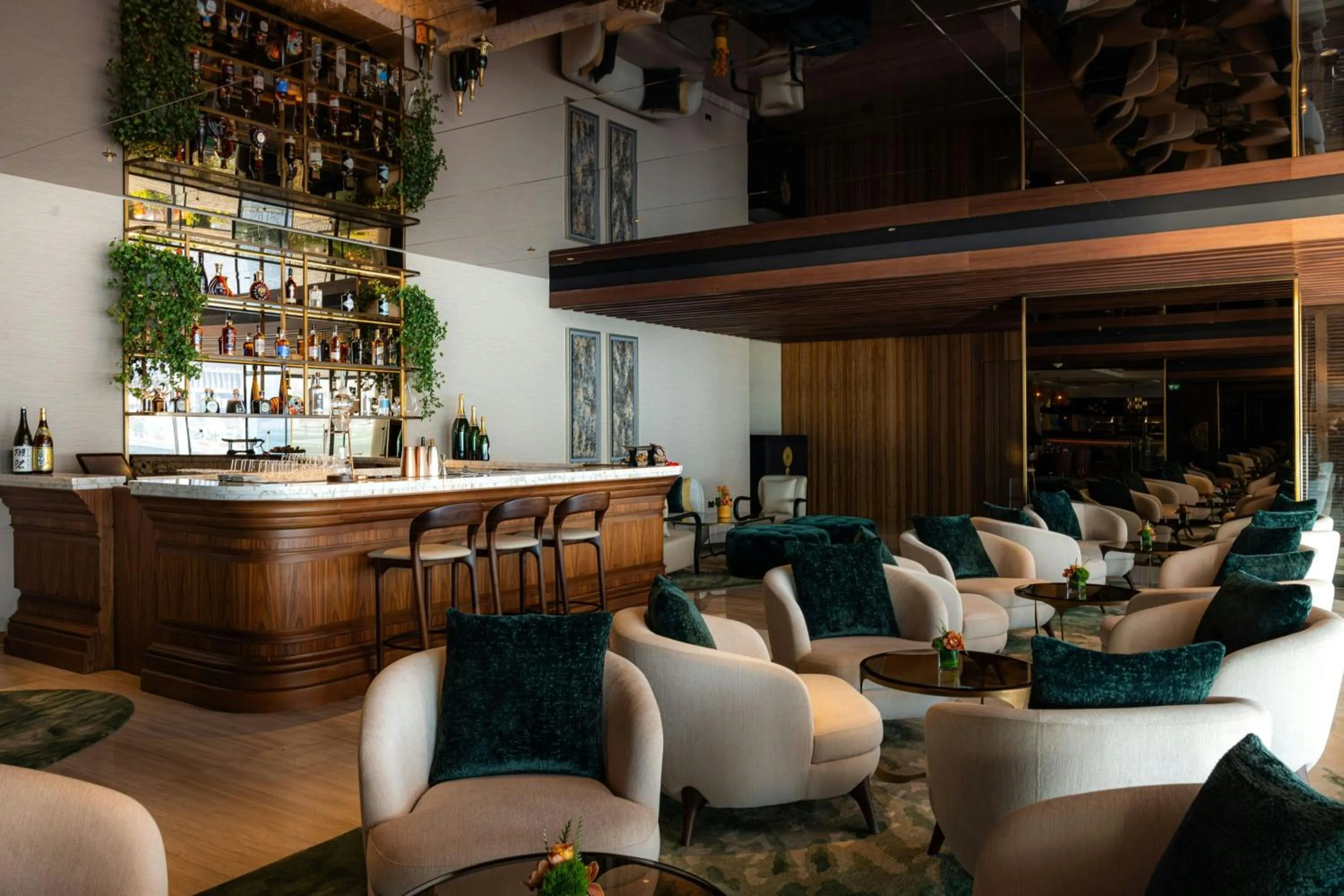 Lounge or bar in The St. Regis Downtown Dubai