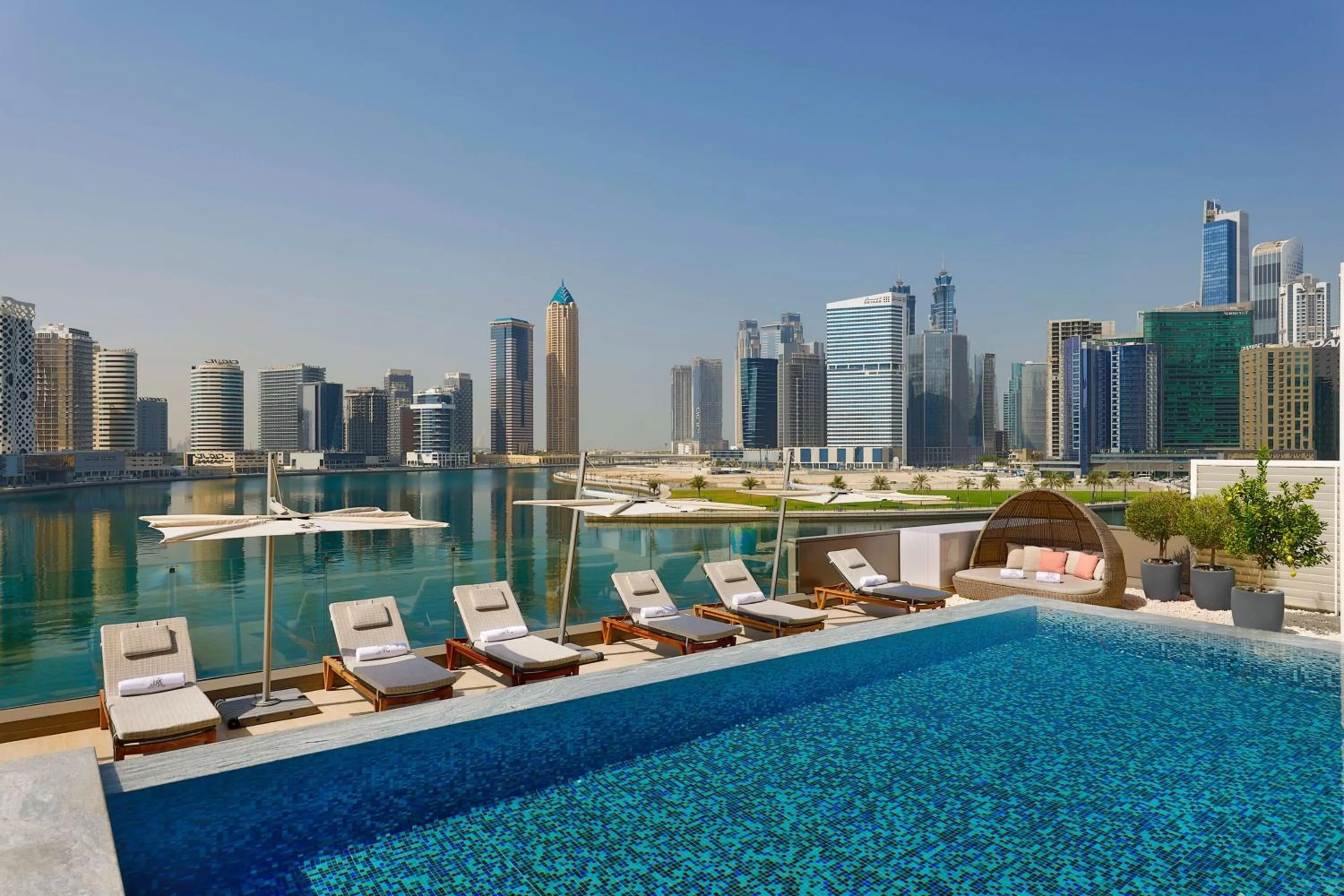 Swimming pool in The St. Regis Downtown Dubai