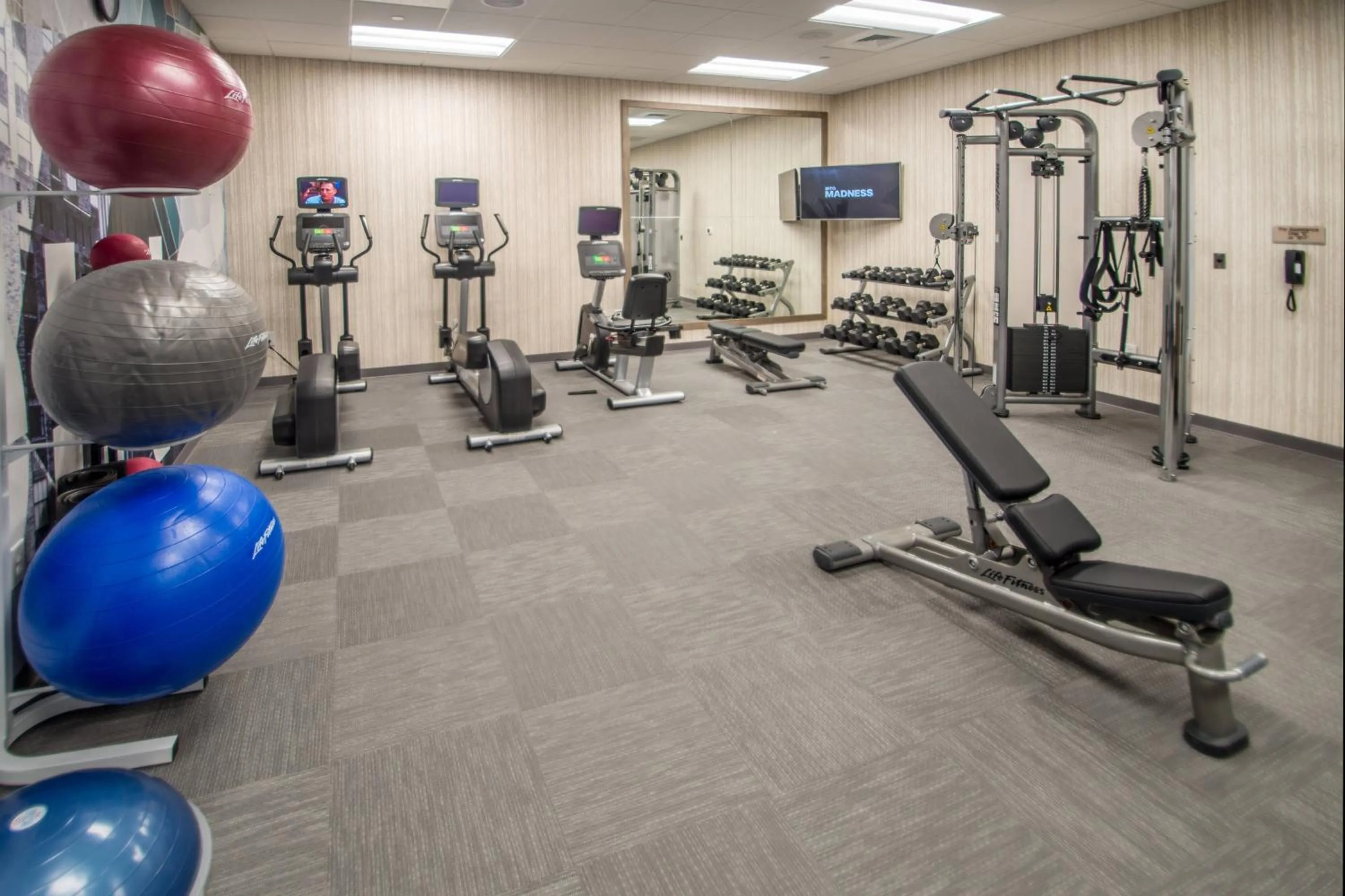 Fitness centre/facilities in SpringHill Suites by Marriott Fayetteville Fort Bragg