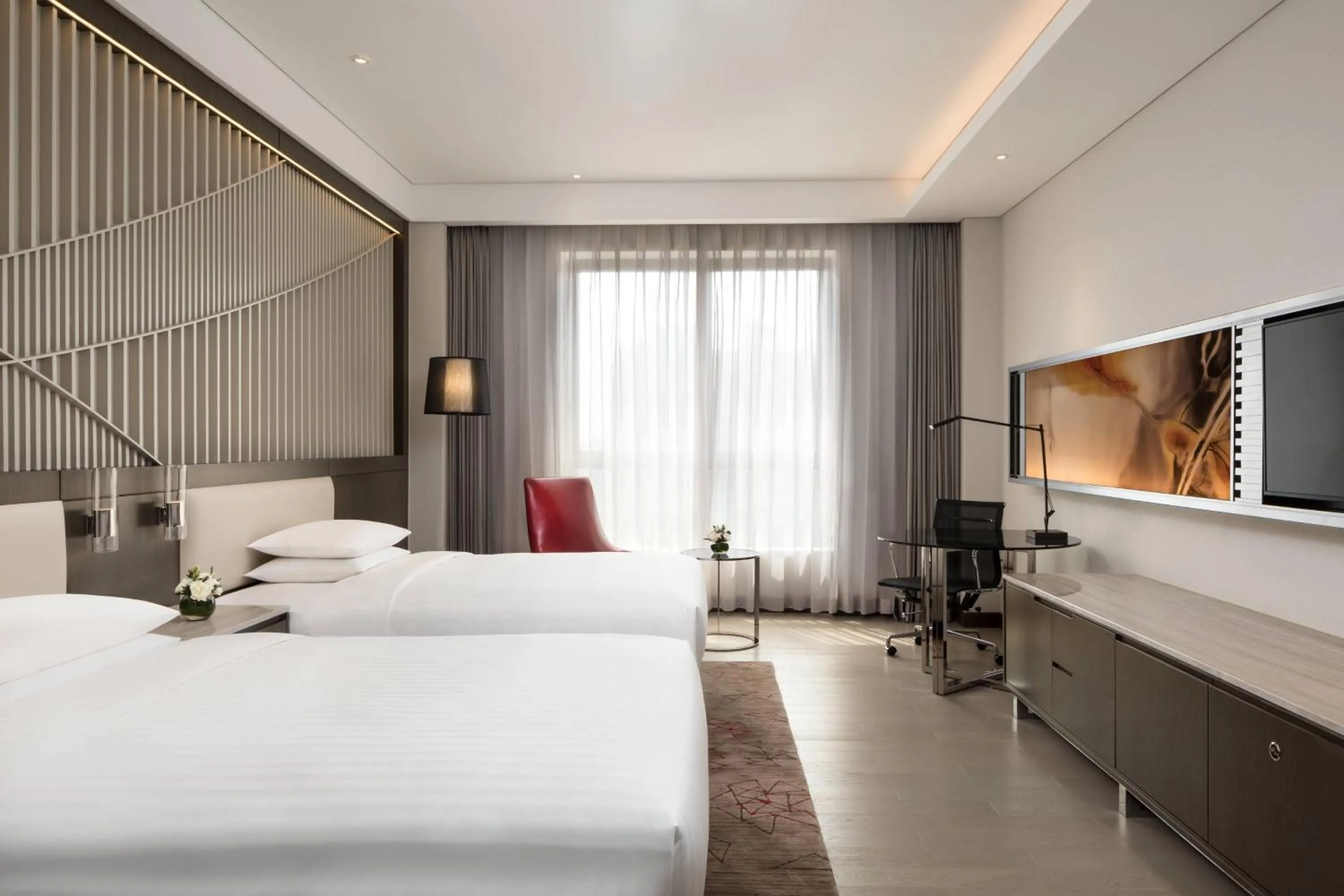 Bedroom, Bed in Courtyard by Marriott Tianjin Hongqiao