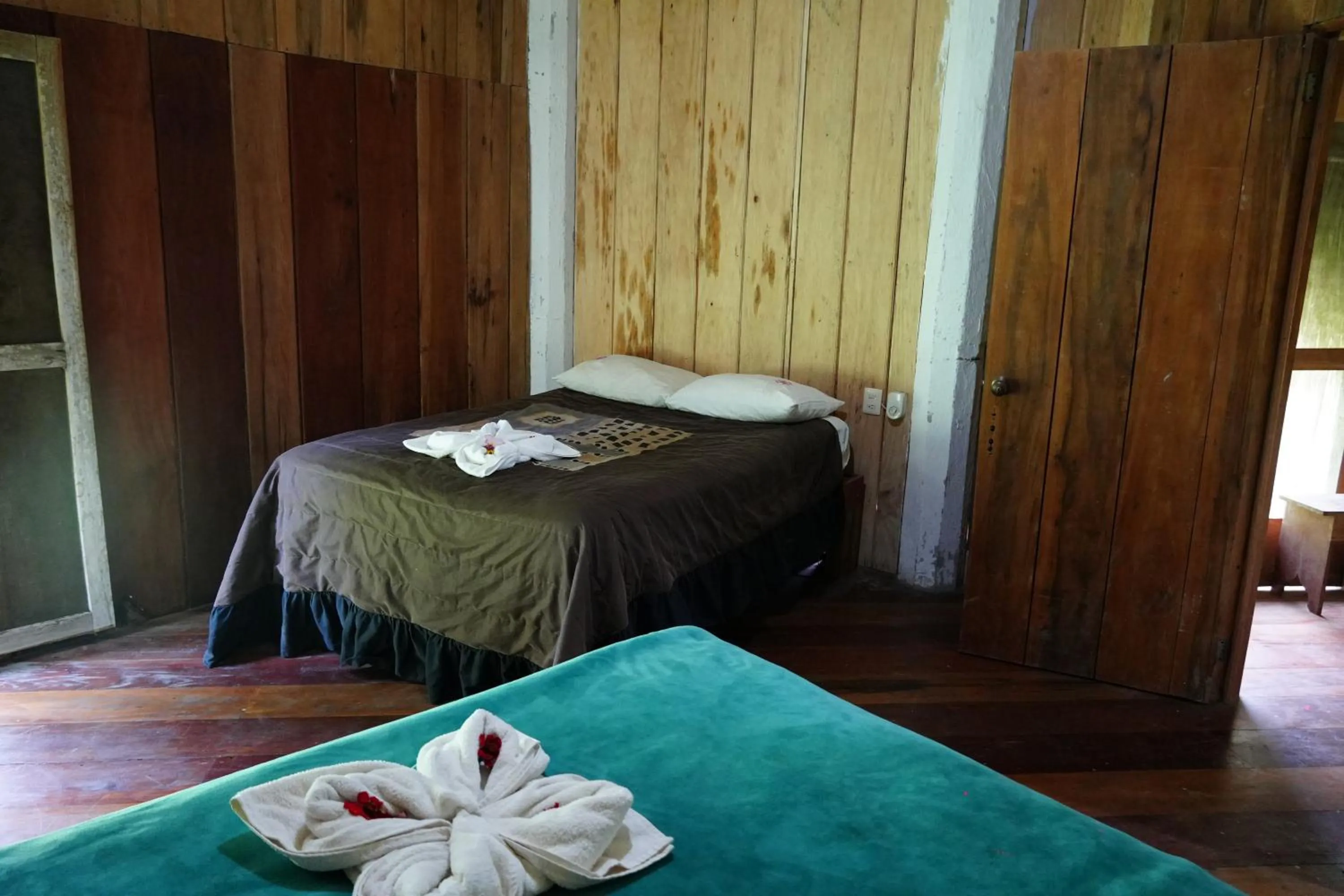 Bed in Eco Hotel Sak Nok