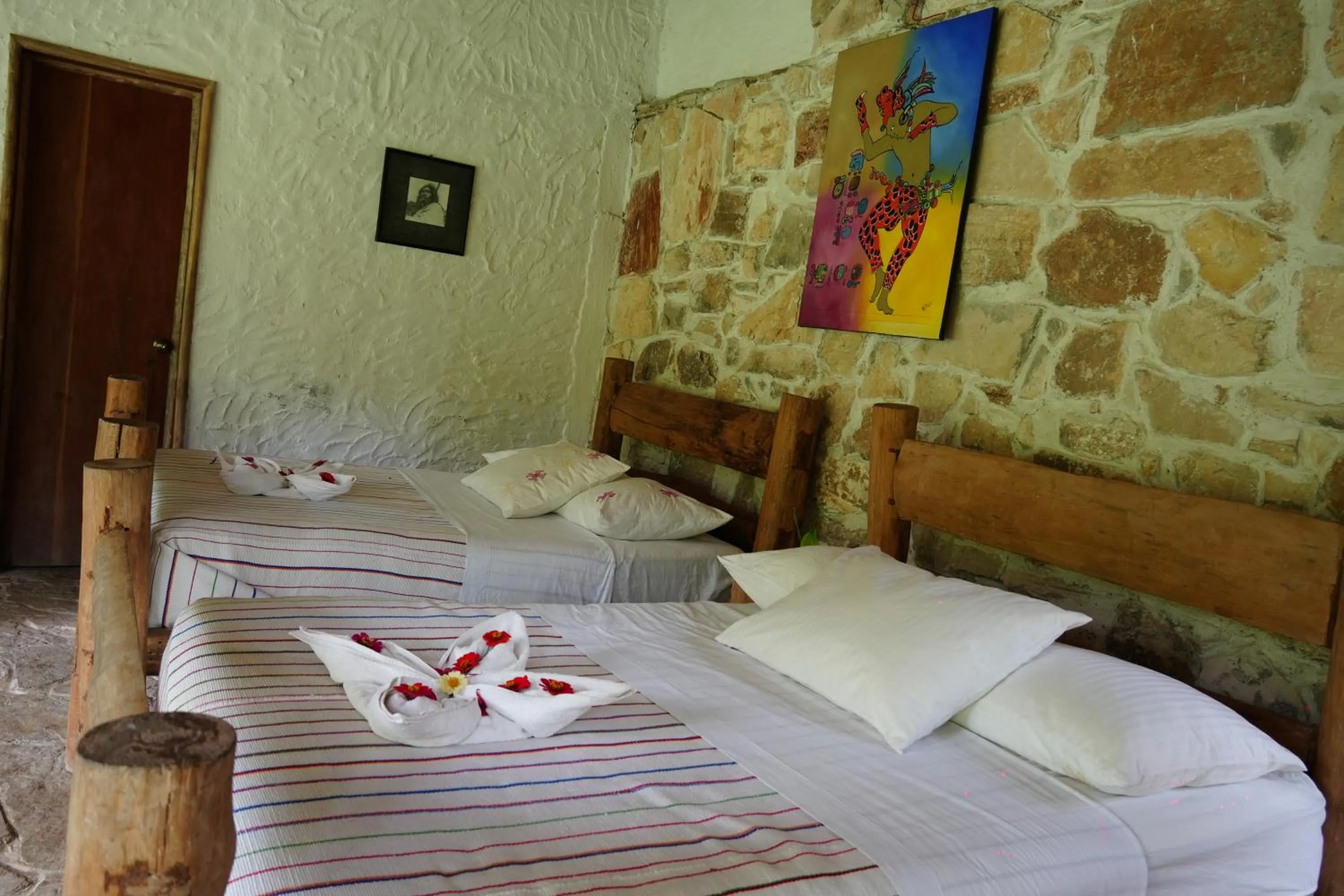 Bed in Eco Hotel Sak Nok