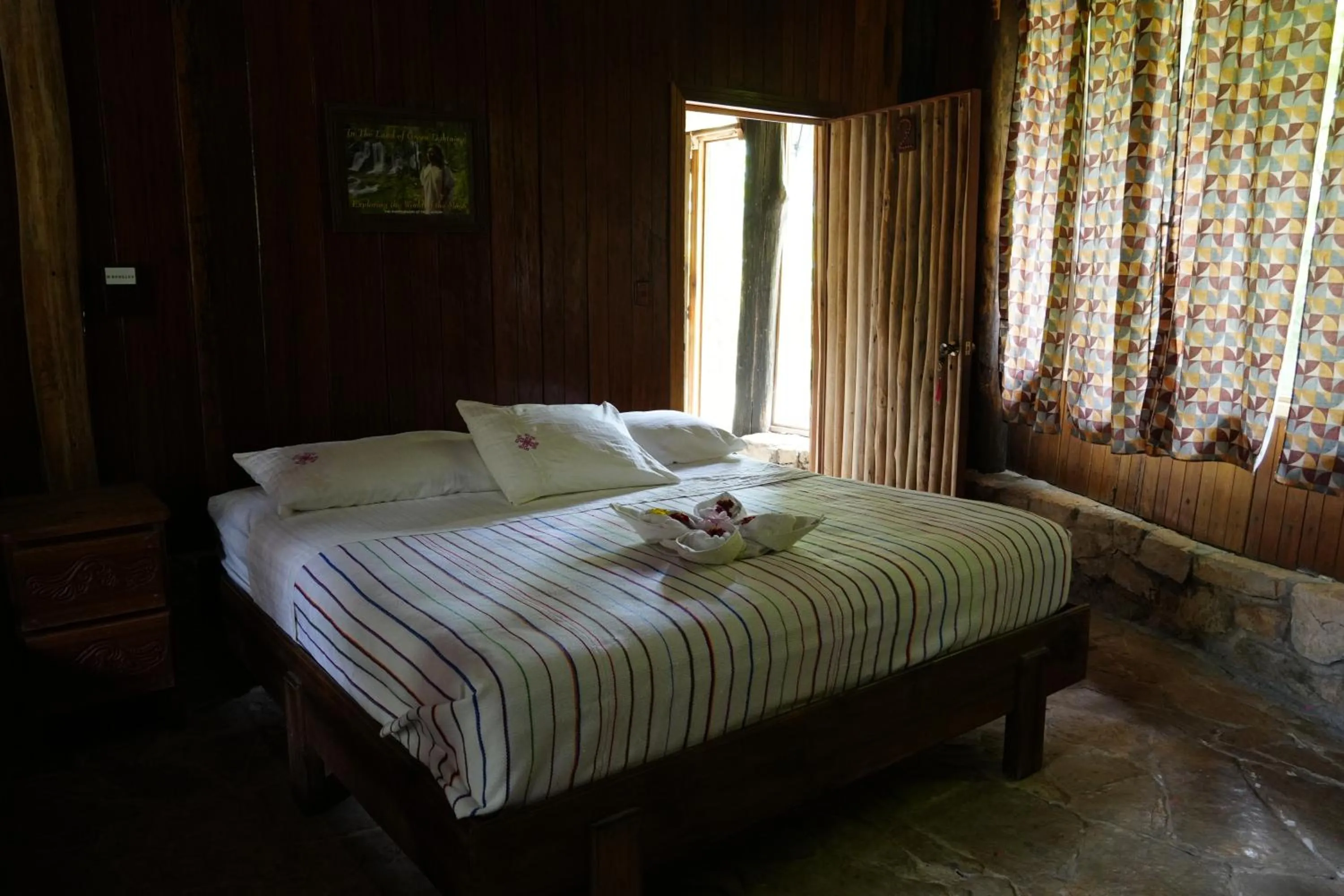 Bed in Eco Hotel Sak Nok