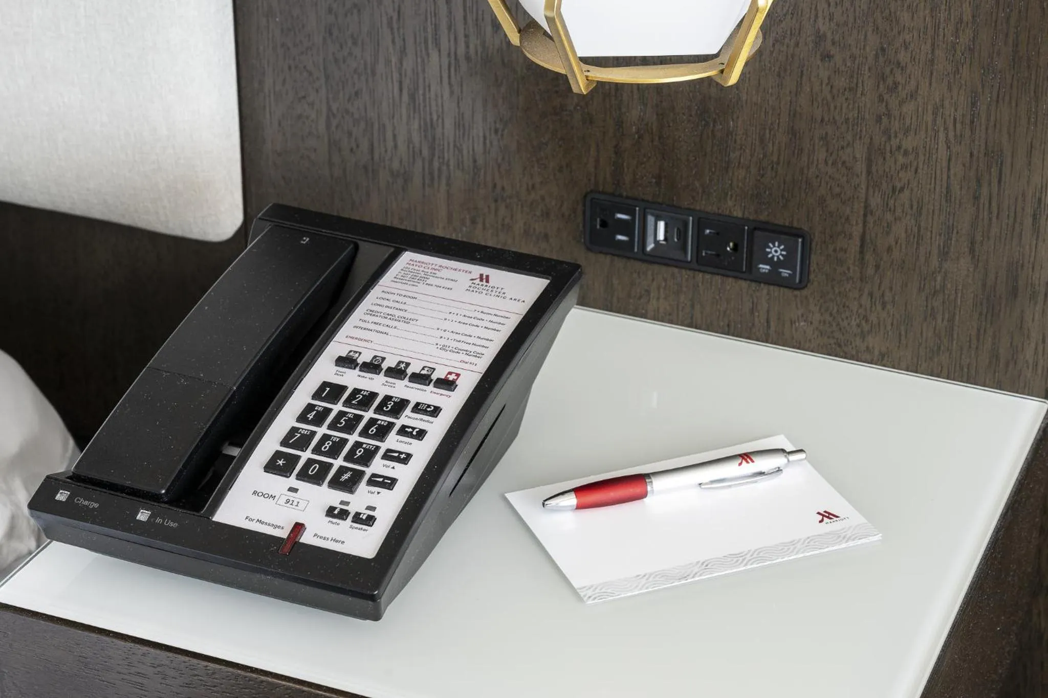 Bedroom in Rochester Marriott Mayo Clinic Area