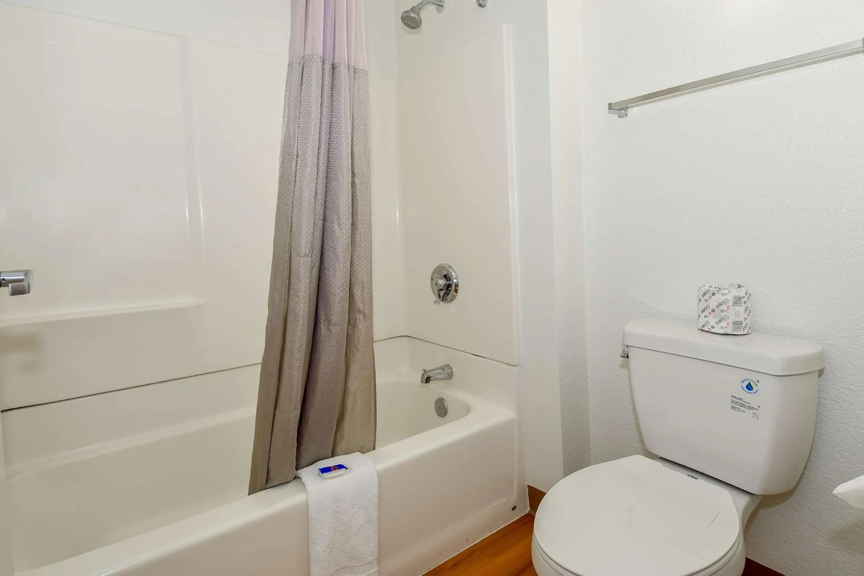 Shower in Motel 6-Riverside, CA - South