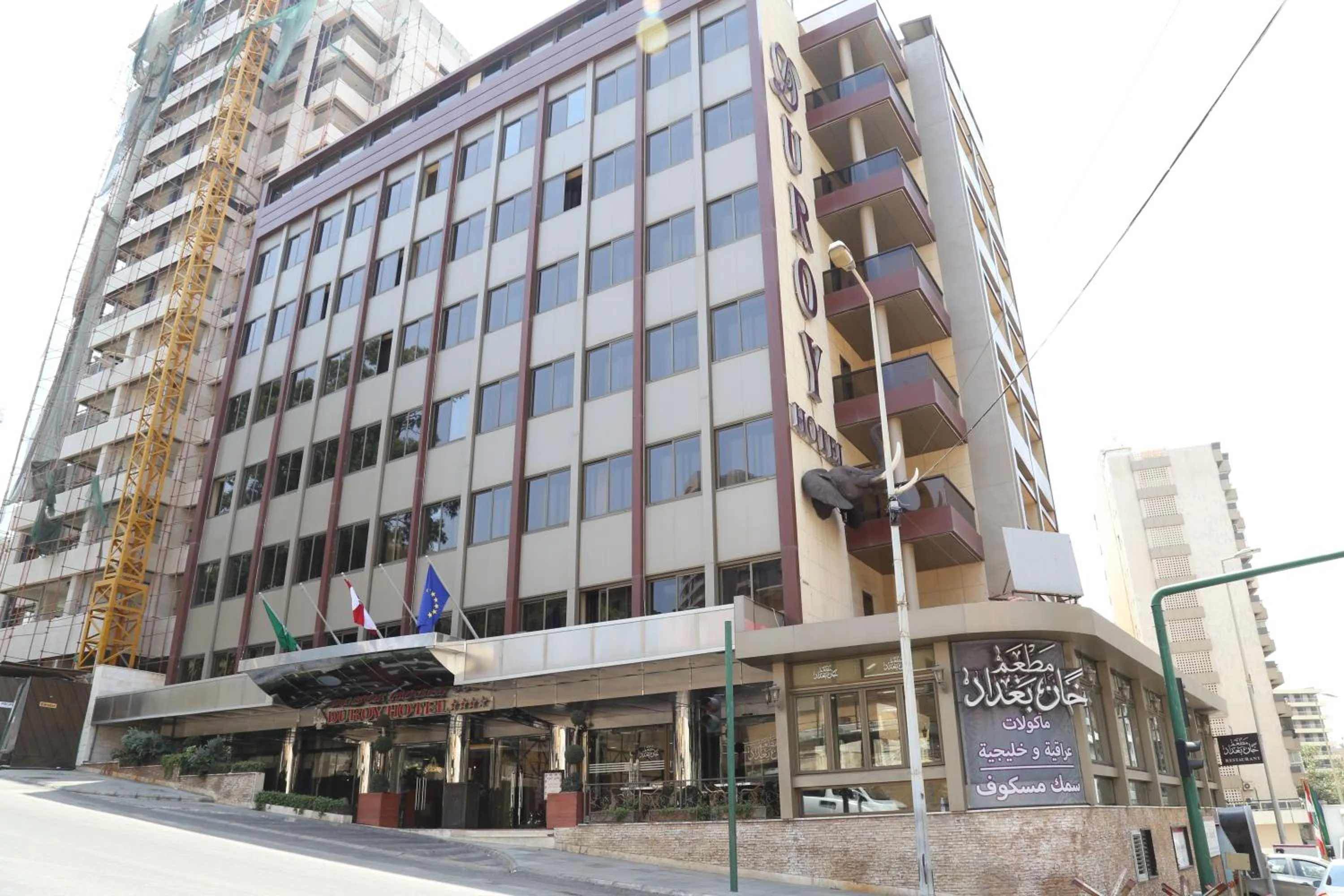 Property building in Duroy Hotel