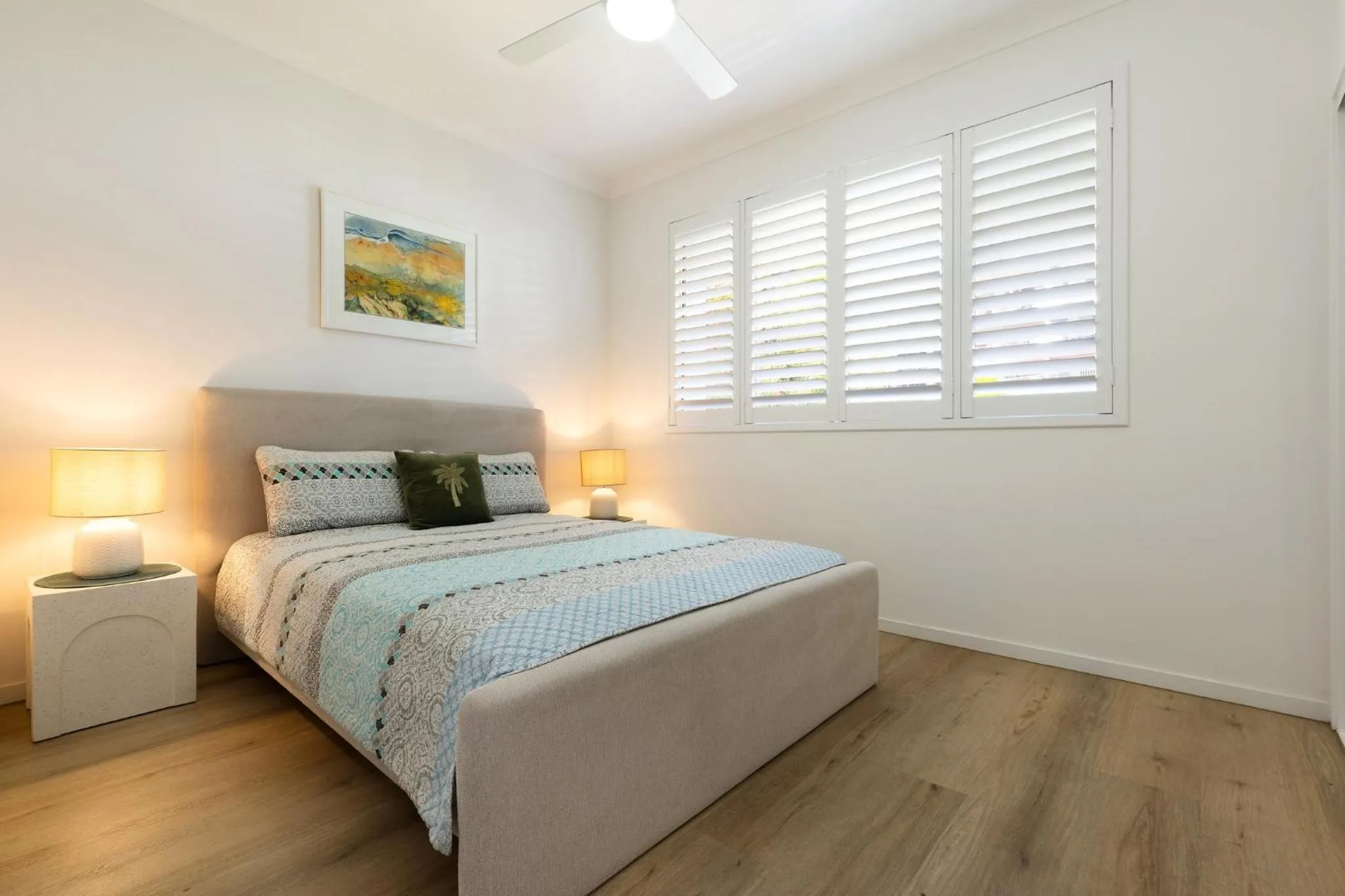 Bedroom, Bed in Little Cove Currumbin