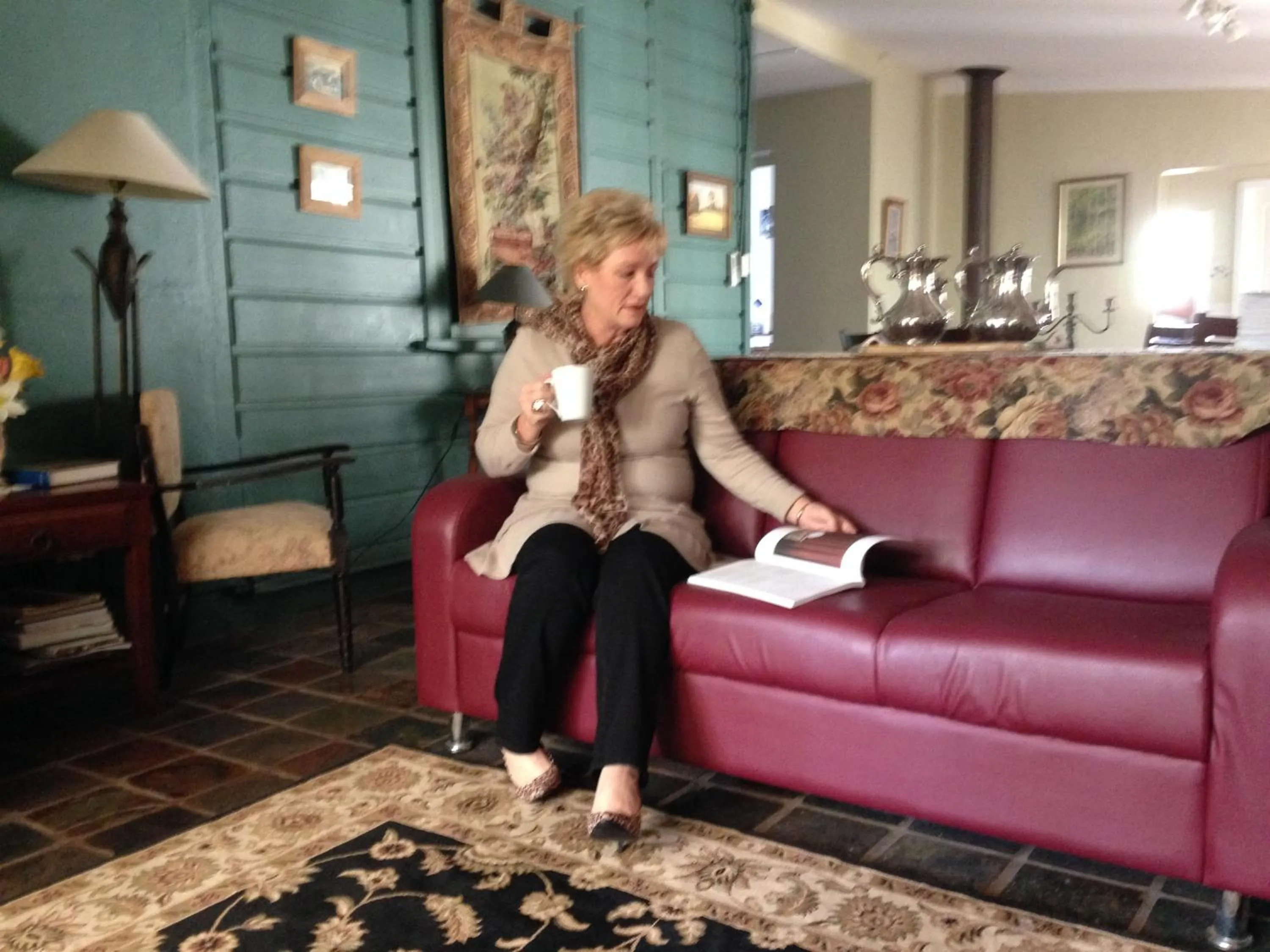 Communal lounge/ TV room in Weelaway On Gregory