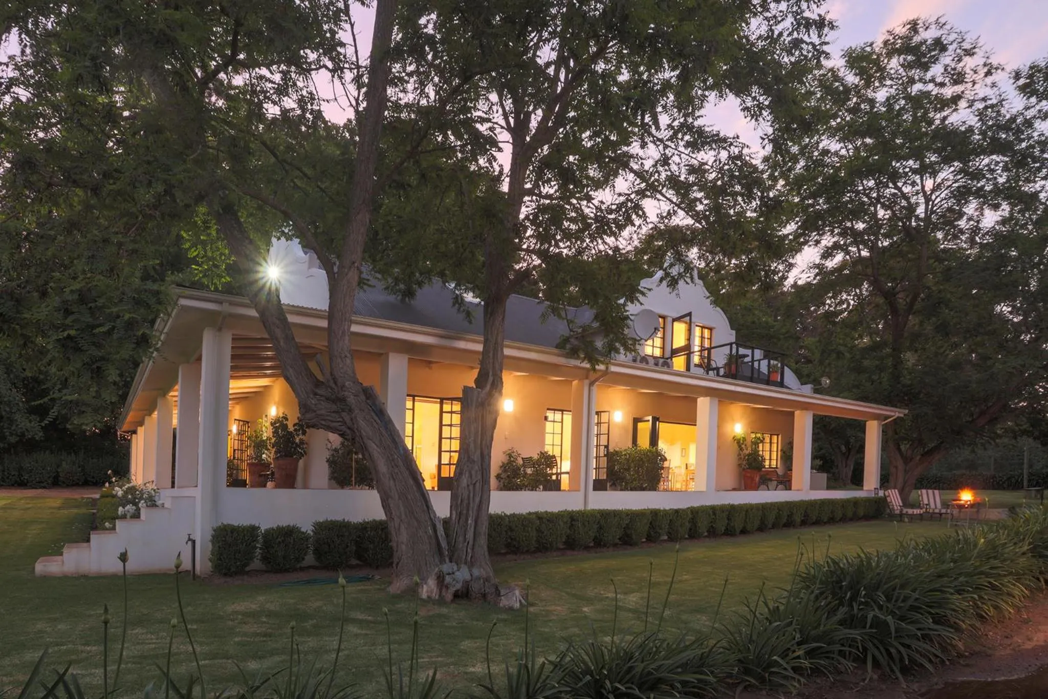 Property building in Elgin Country Lodge