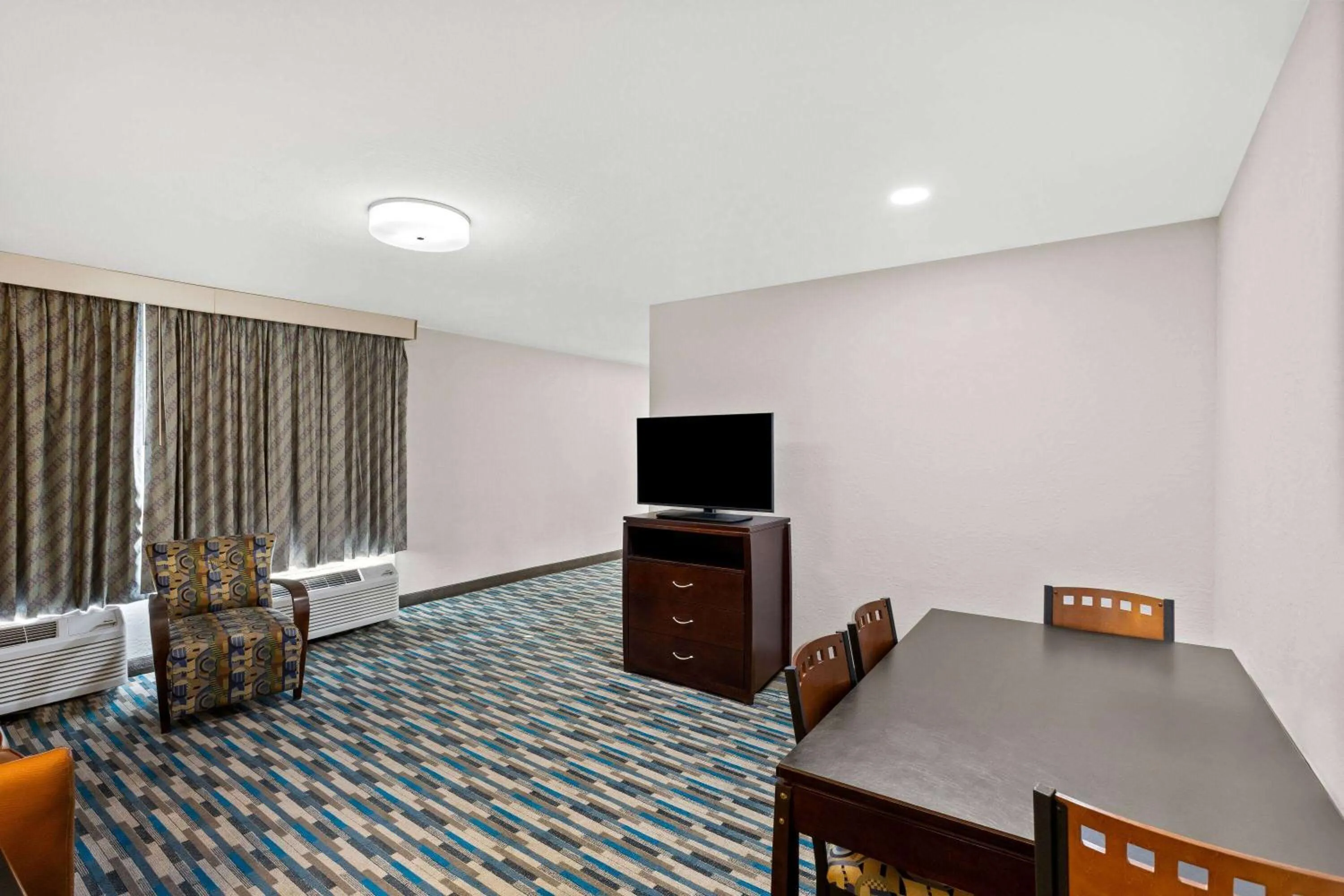 Photo of the whole room in Days Inn & Suites by Wyndham Mesa Near Phoenix