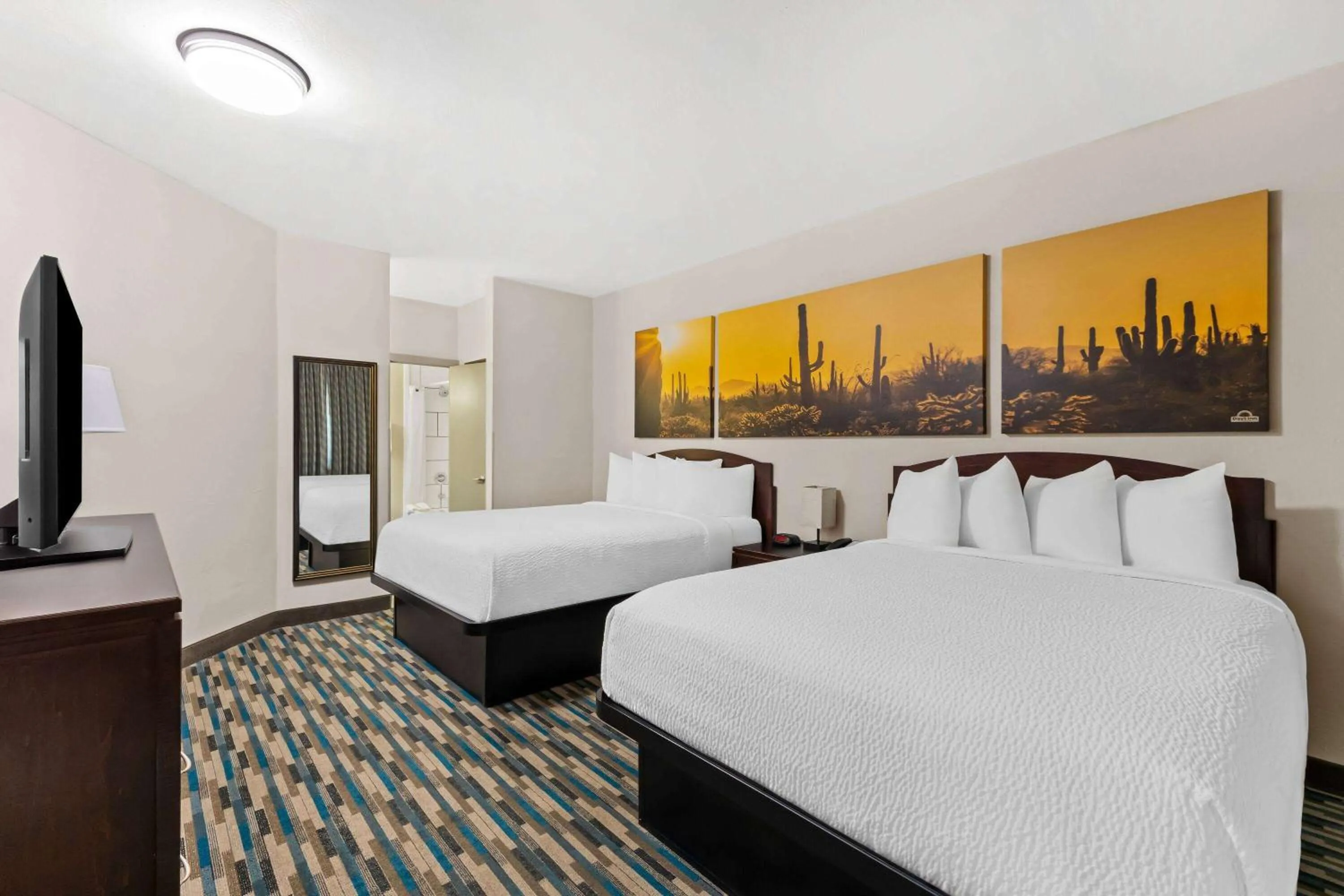 Photo of the whole room, Bed in Days Inn & Suites by Wyndham Mesa Near Phoenix