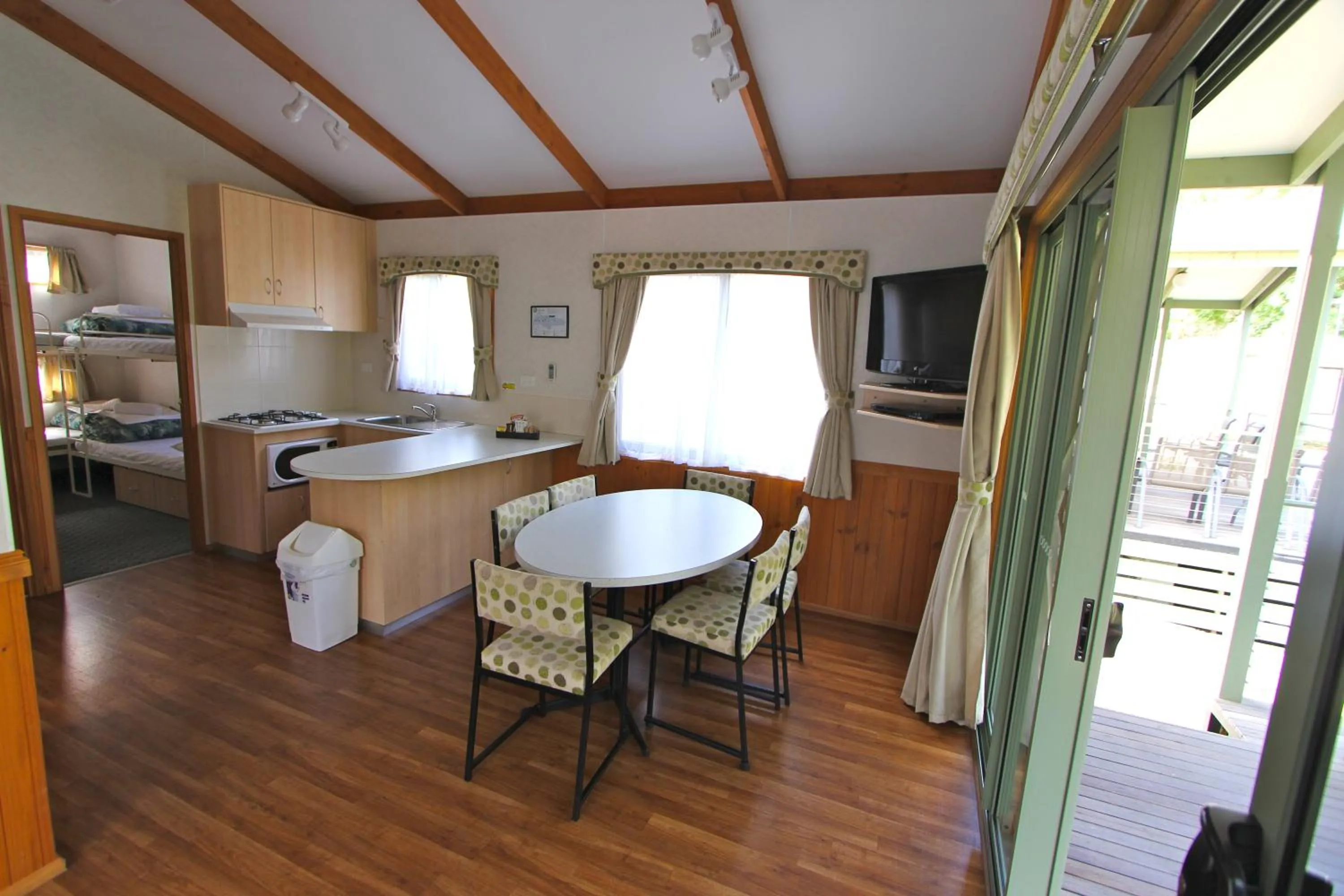 Dining area in BIG4 Crystal Brook Tourist Park