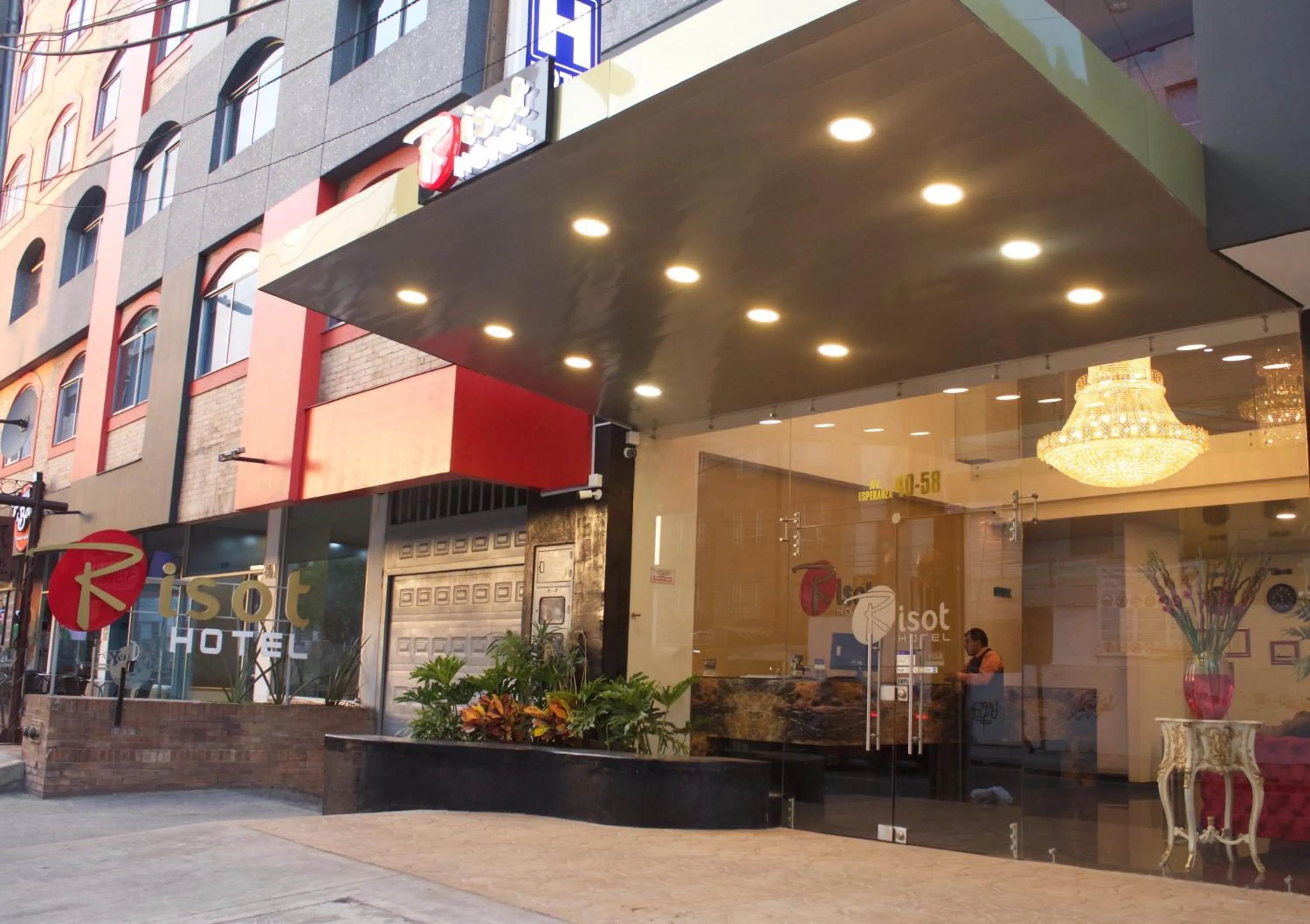 Property building in Hotel Risot