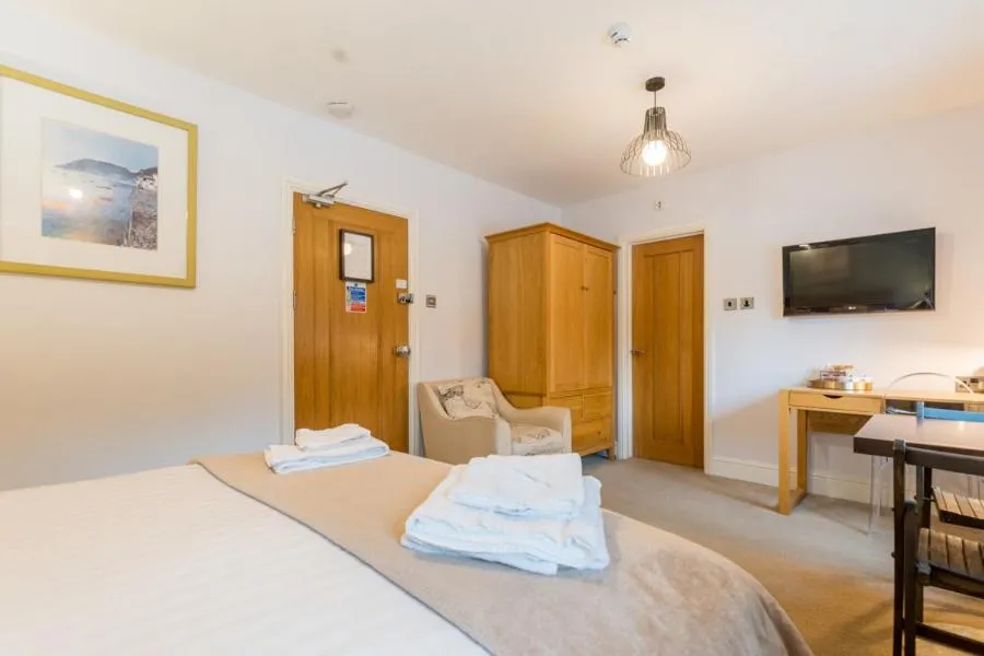 Bed in The Gower Hotel