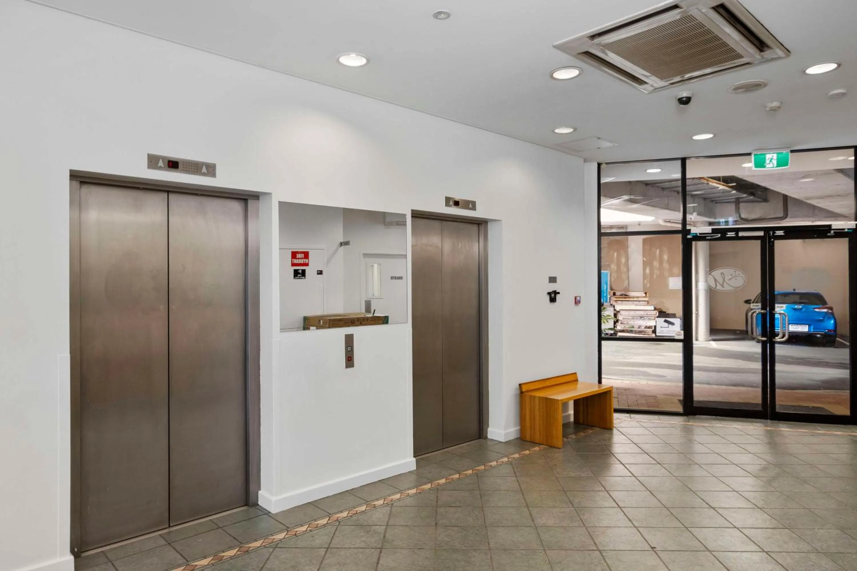 Lobby or reception in Metro Hotel Perth City