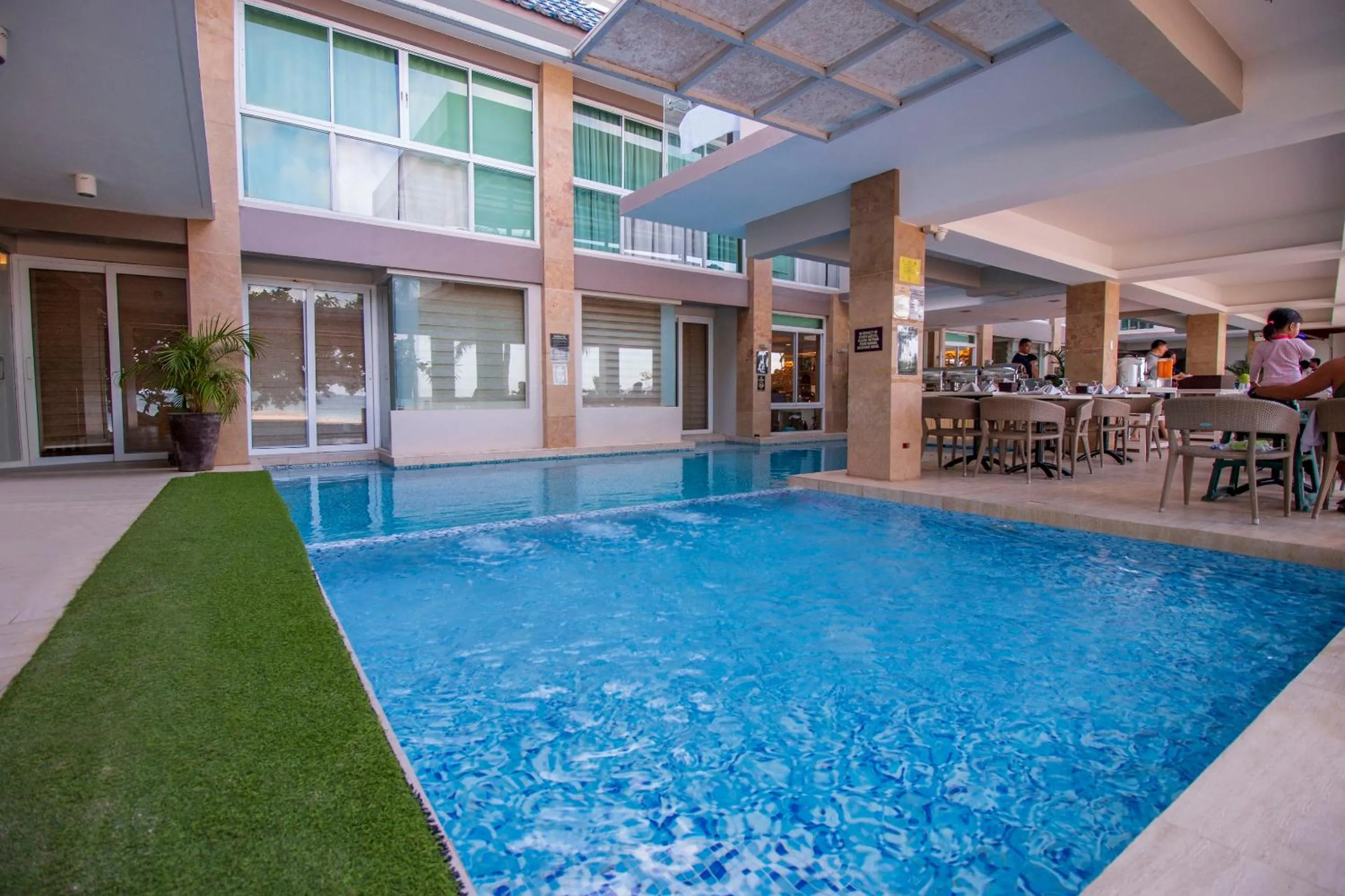 Swimming pool in Estacio Uno