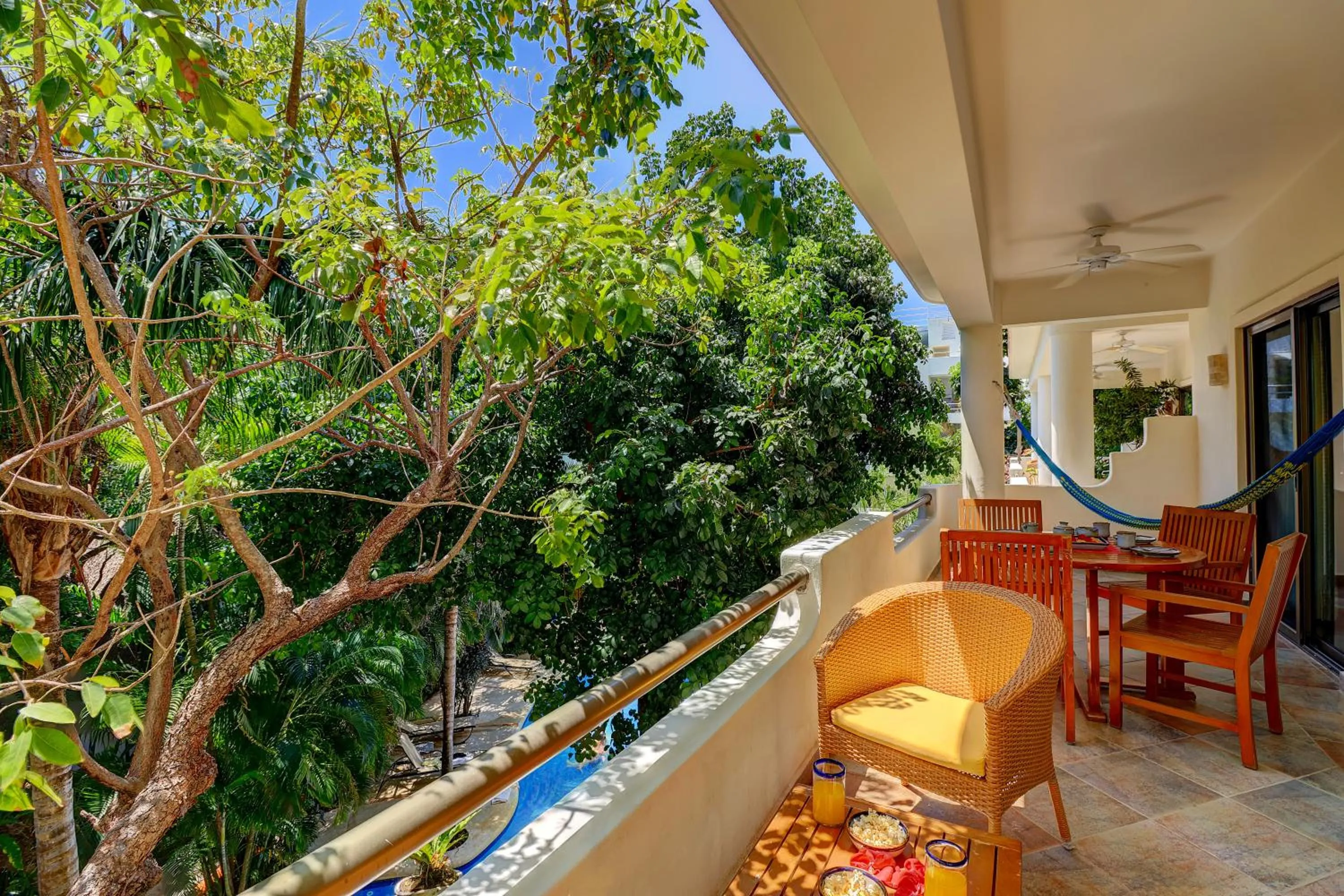 Spring in Riviera Maya Suites