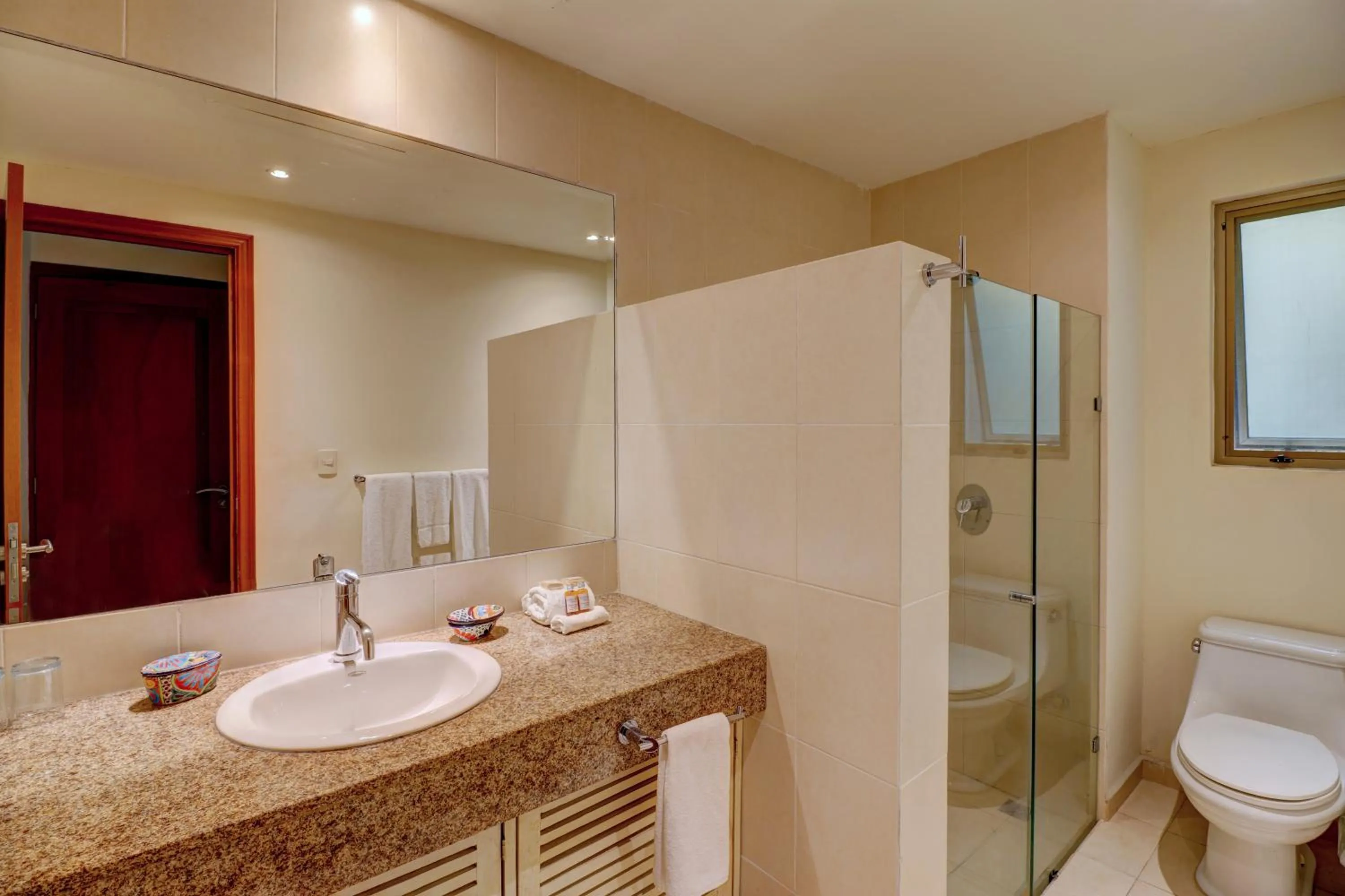 Shower in Riviera Maya Suites