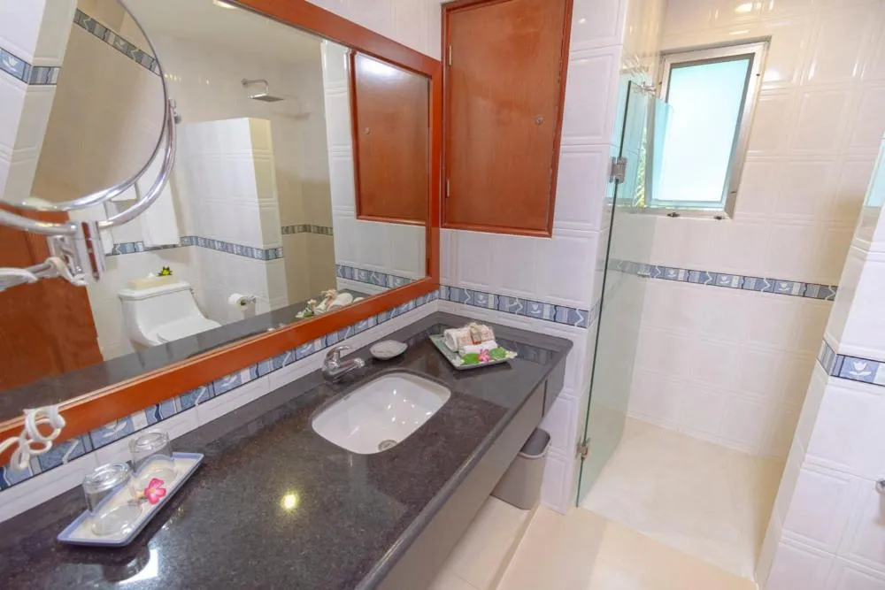 Bathroom in Riviera Maya Suites