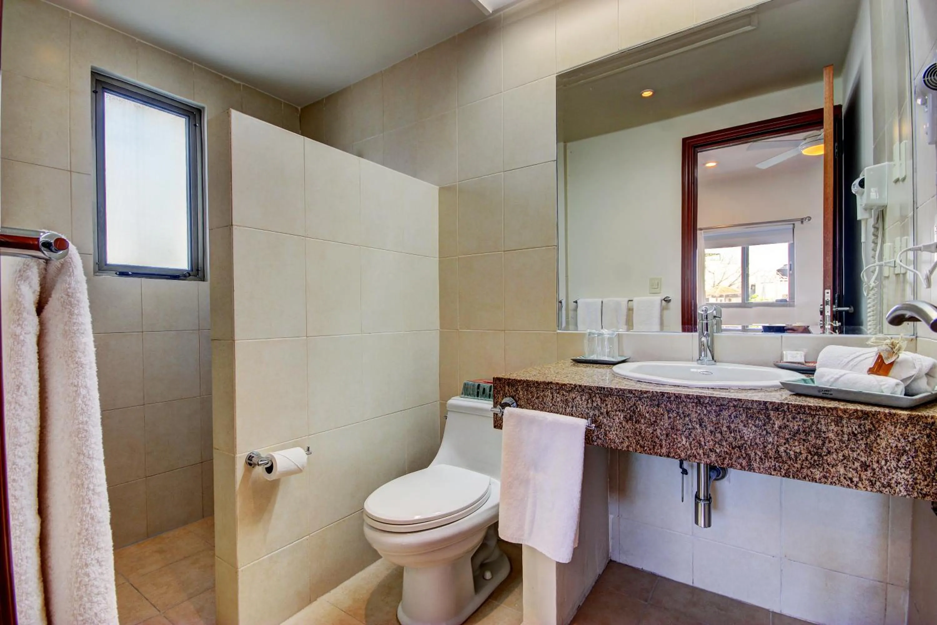 Shower in Riviera Maya Suites