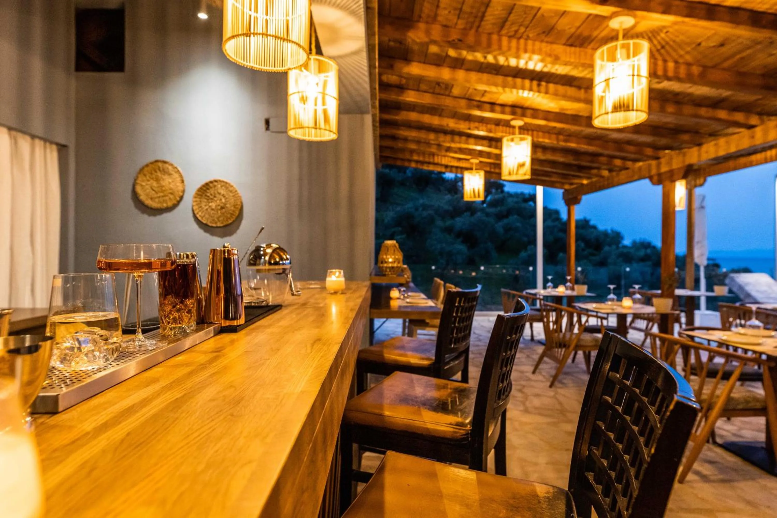 Restaurant/places to eat in Skiathos Avaton Suites & Villas, Philian Hotels and Resorts