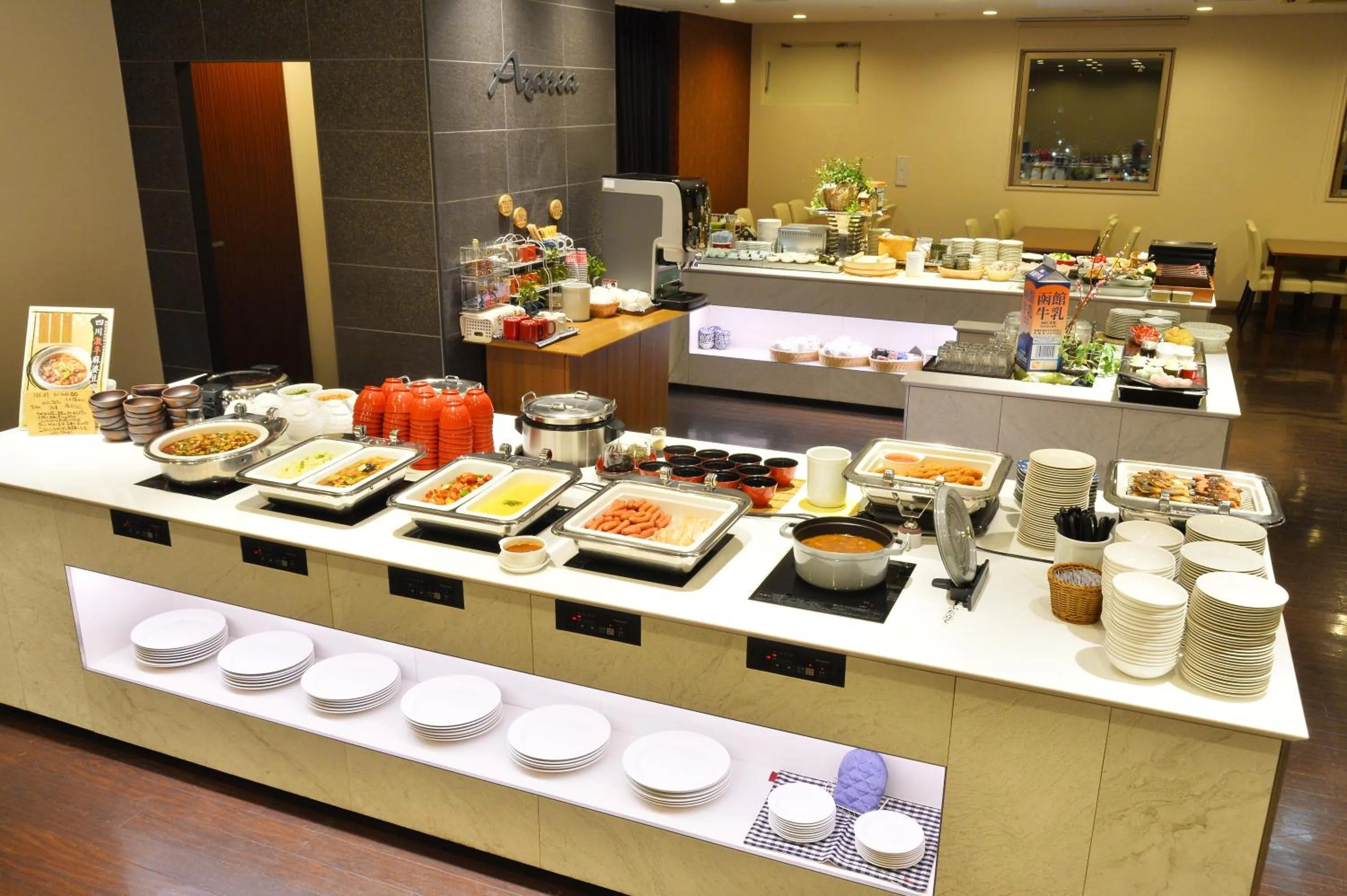 Restaurant/places to eat in HOTEL MYSTAYS Hakodate Goryokaku