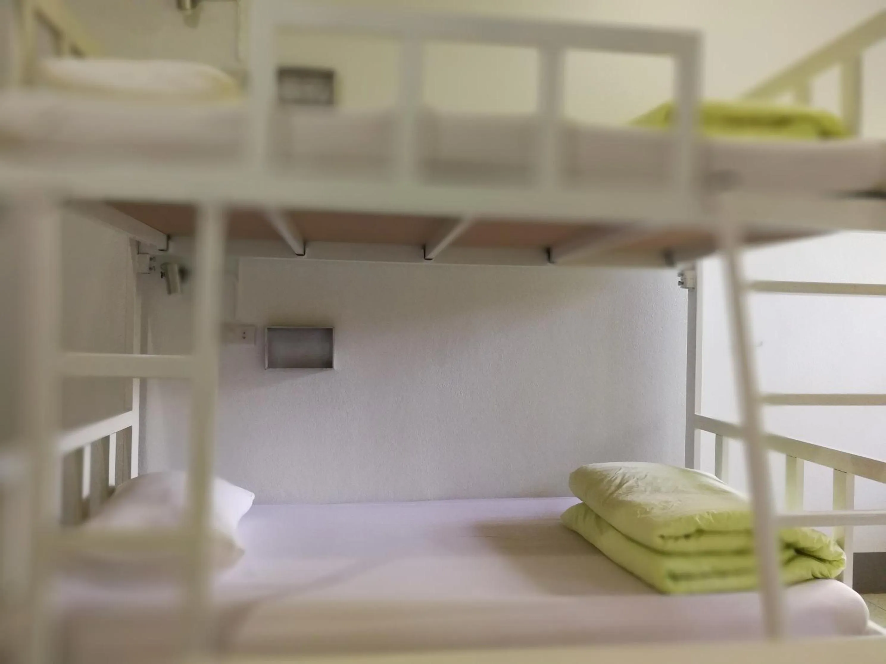 Decorative detail, Bed in Baan Bua Guest House