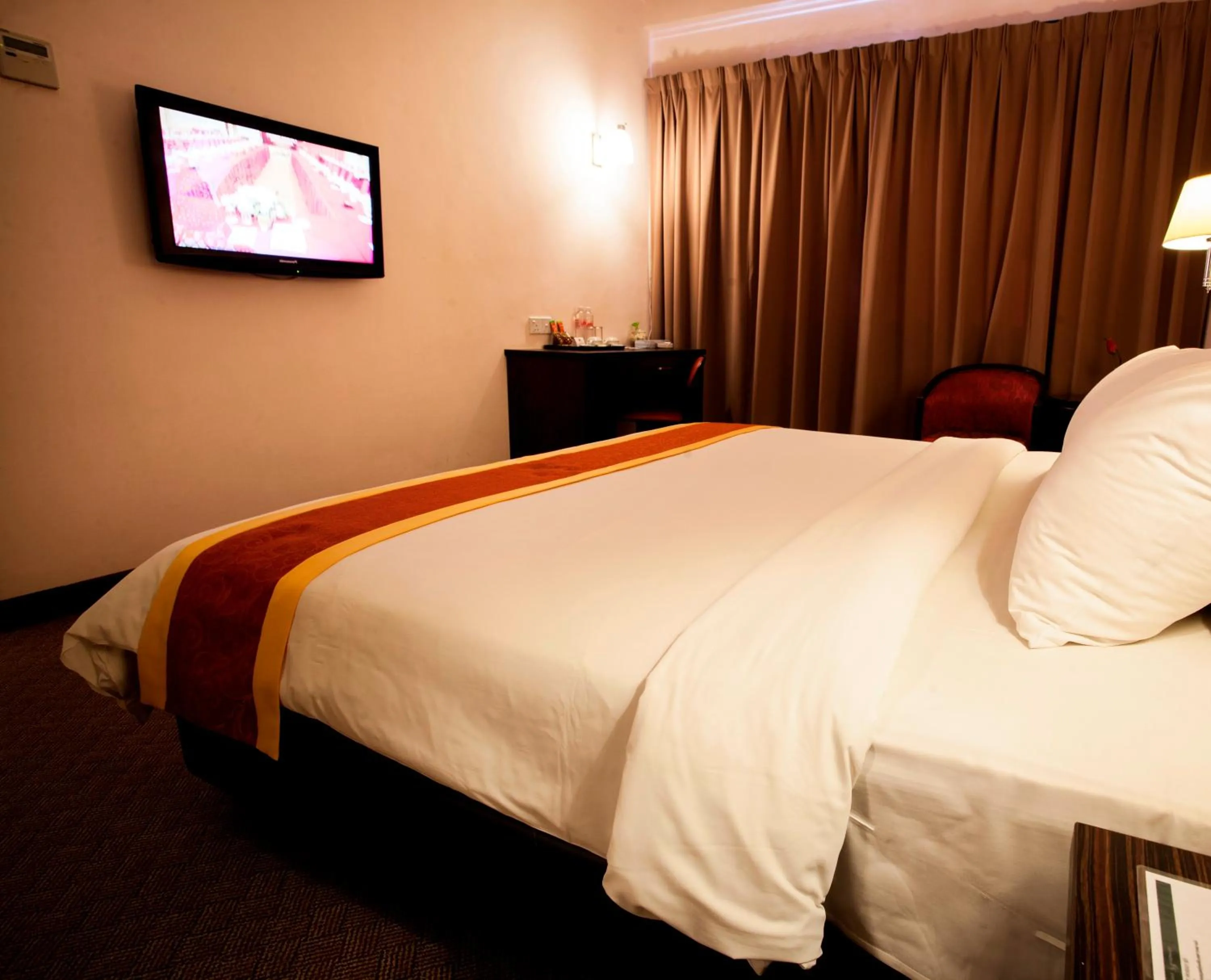 Bed in Hotel Tanjong Vista