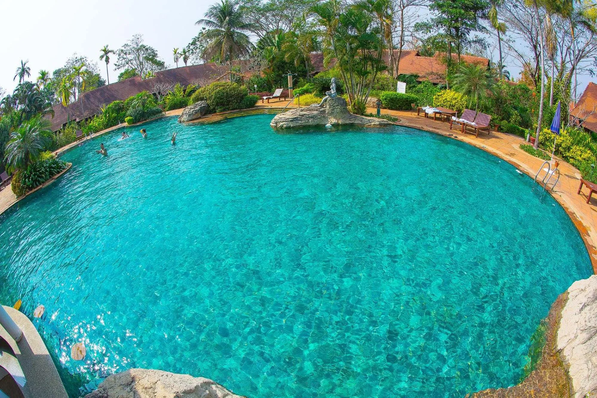 Swimming pool in Golden Pine Resort and Spa