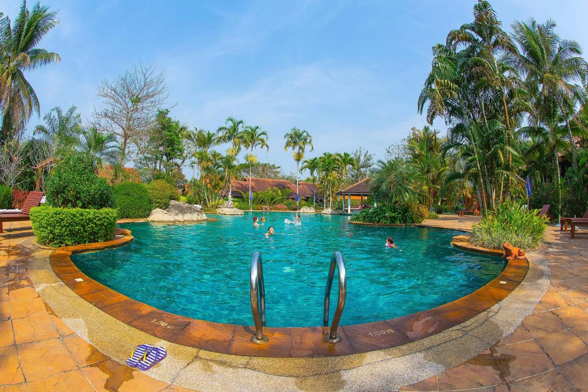 Swimming pool in Golden Pine Resort and Spa