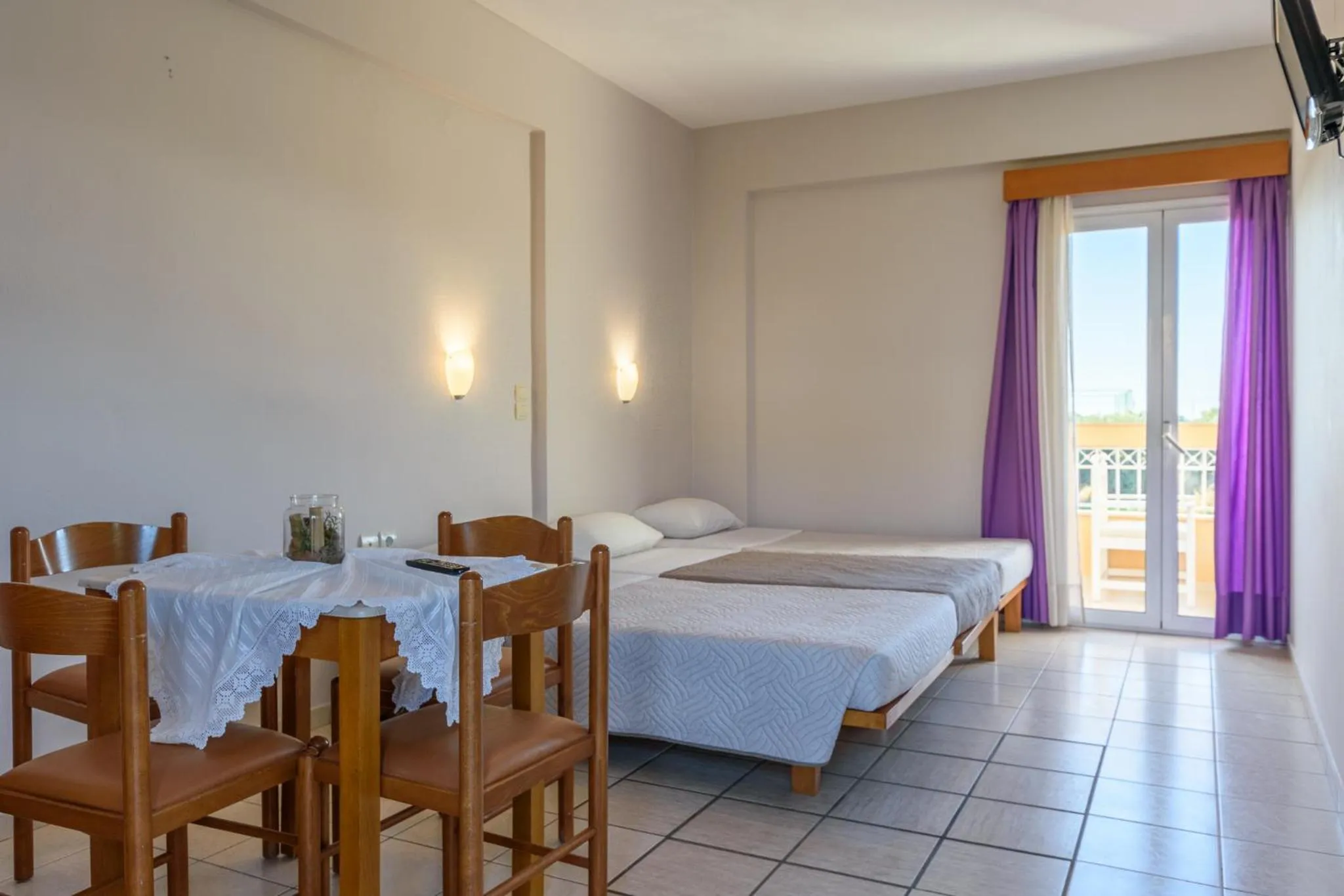 Photo of the whole room, Bed in Danelis Studios & Apartments