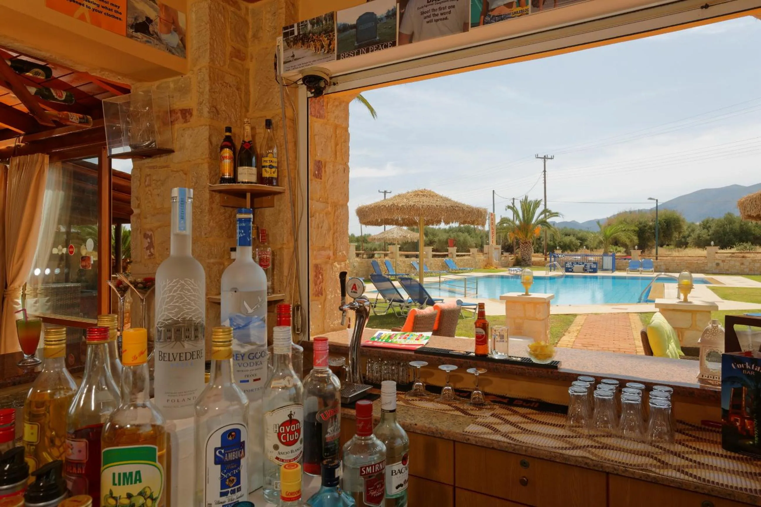 Lounge or bar in Danelis Studios & Apartments