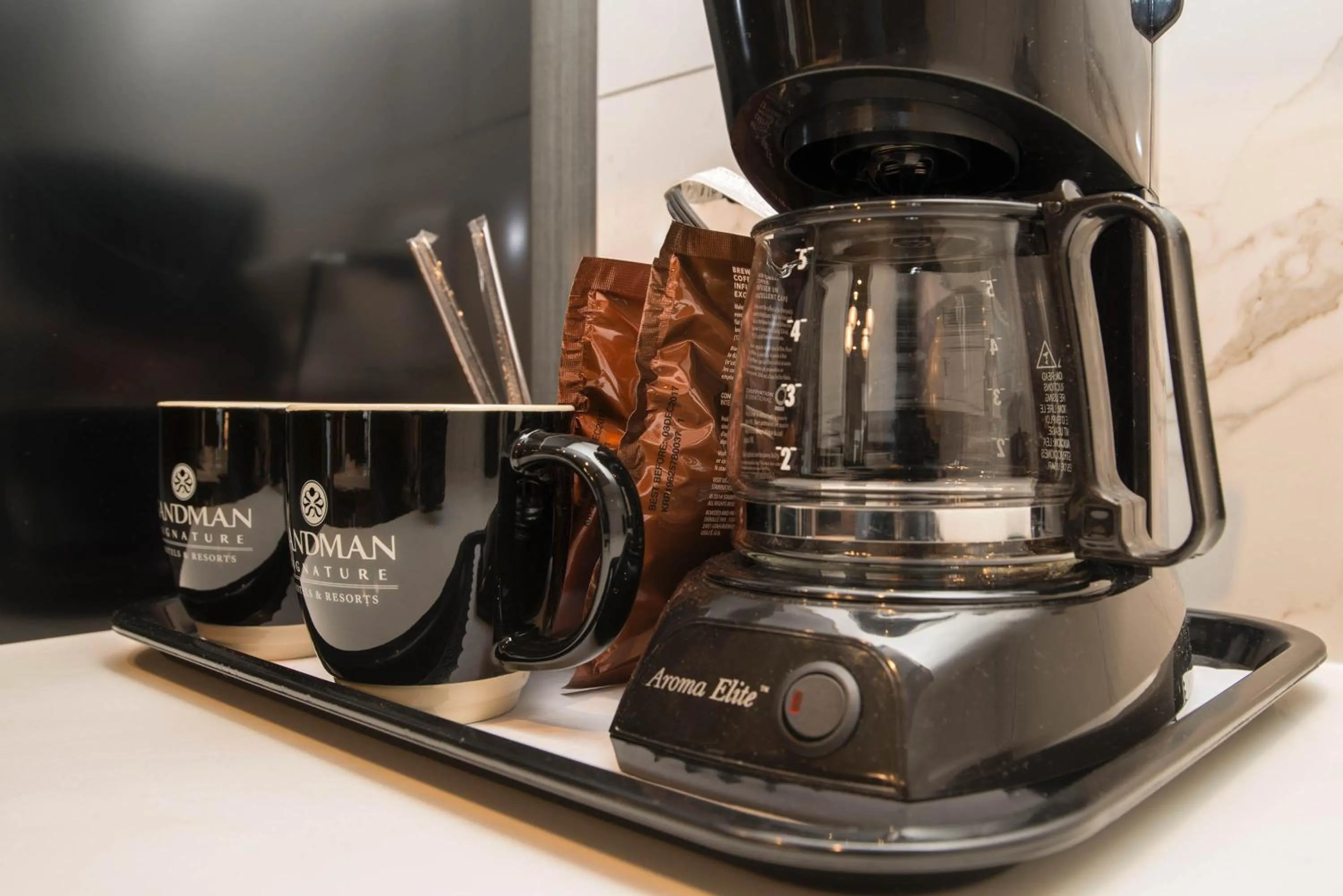 Photo of the whole room in Sandman Signature Calgary Airport Hotel