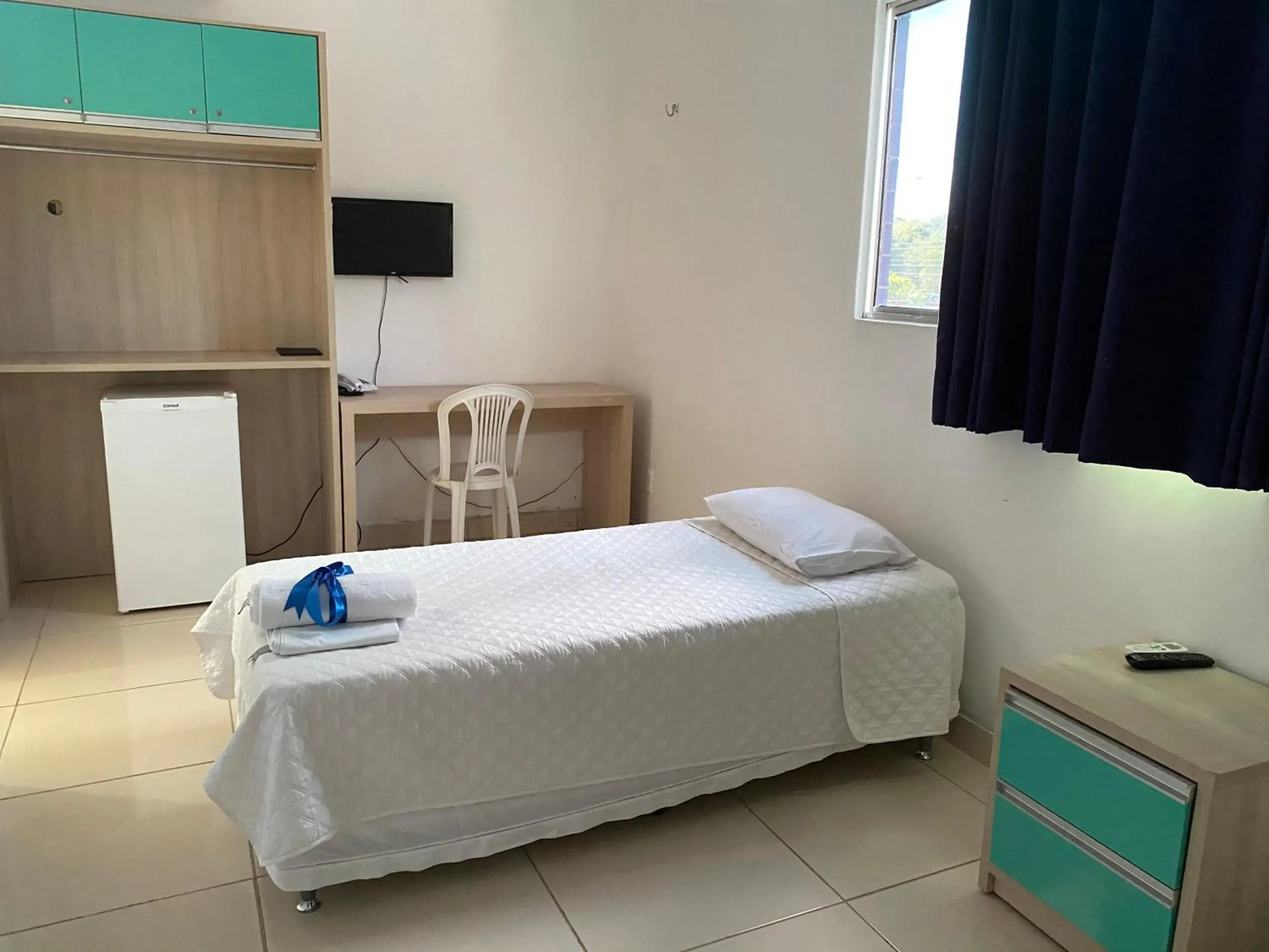 Large Single Room - single occupancy in Hotel Pousada Universitária Large Single Room - single occupancy in Hotel Pousada Universitária