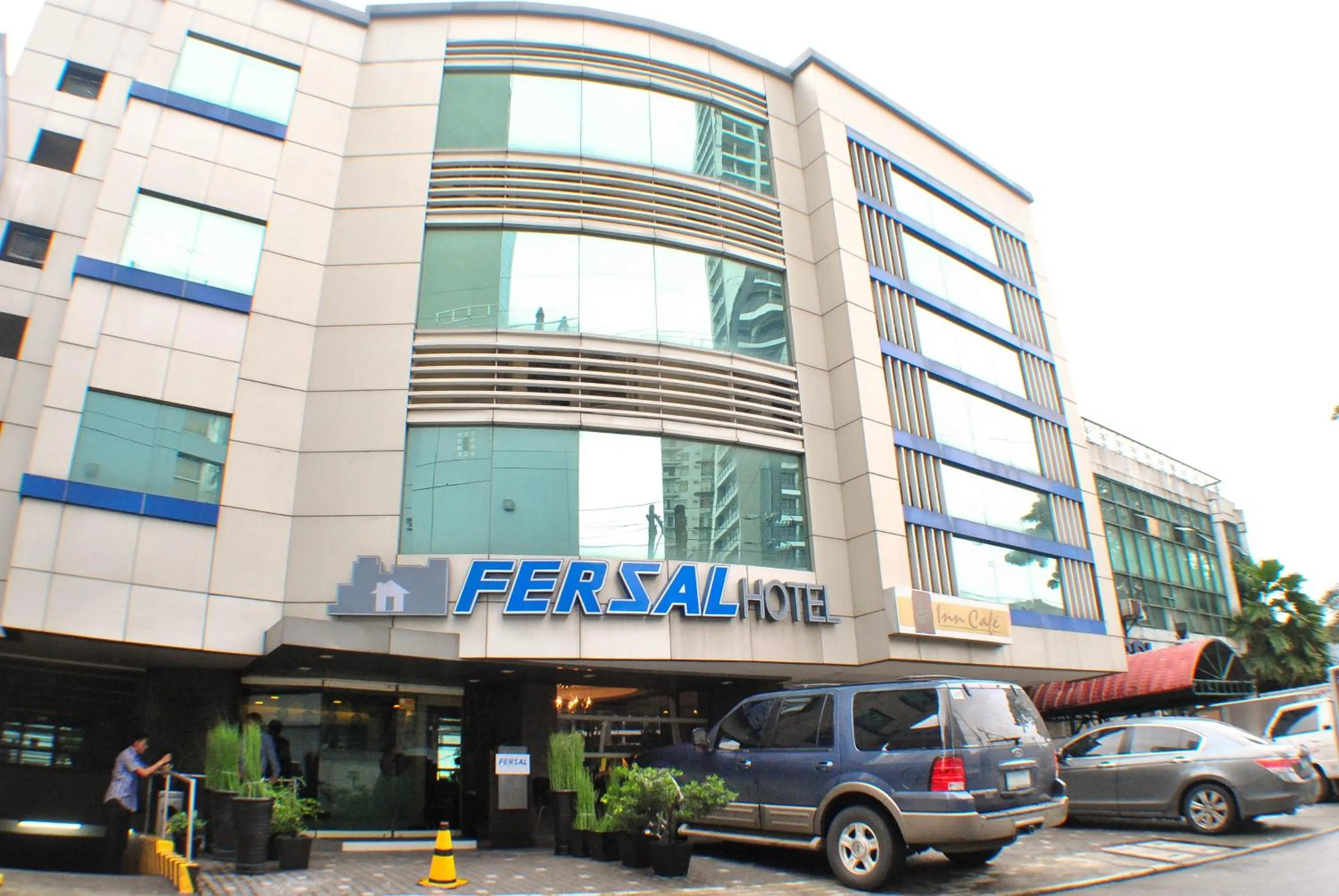 Facade/entrance in Fersal Hotel Neptune Makati