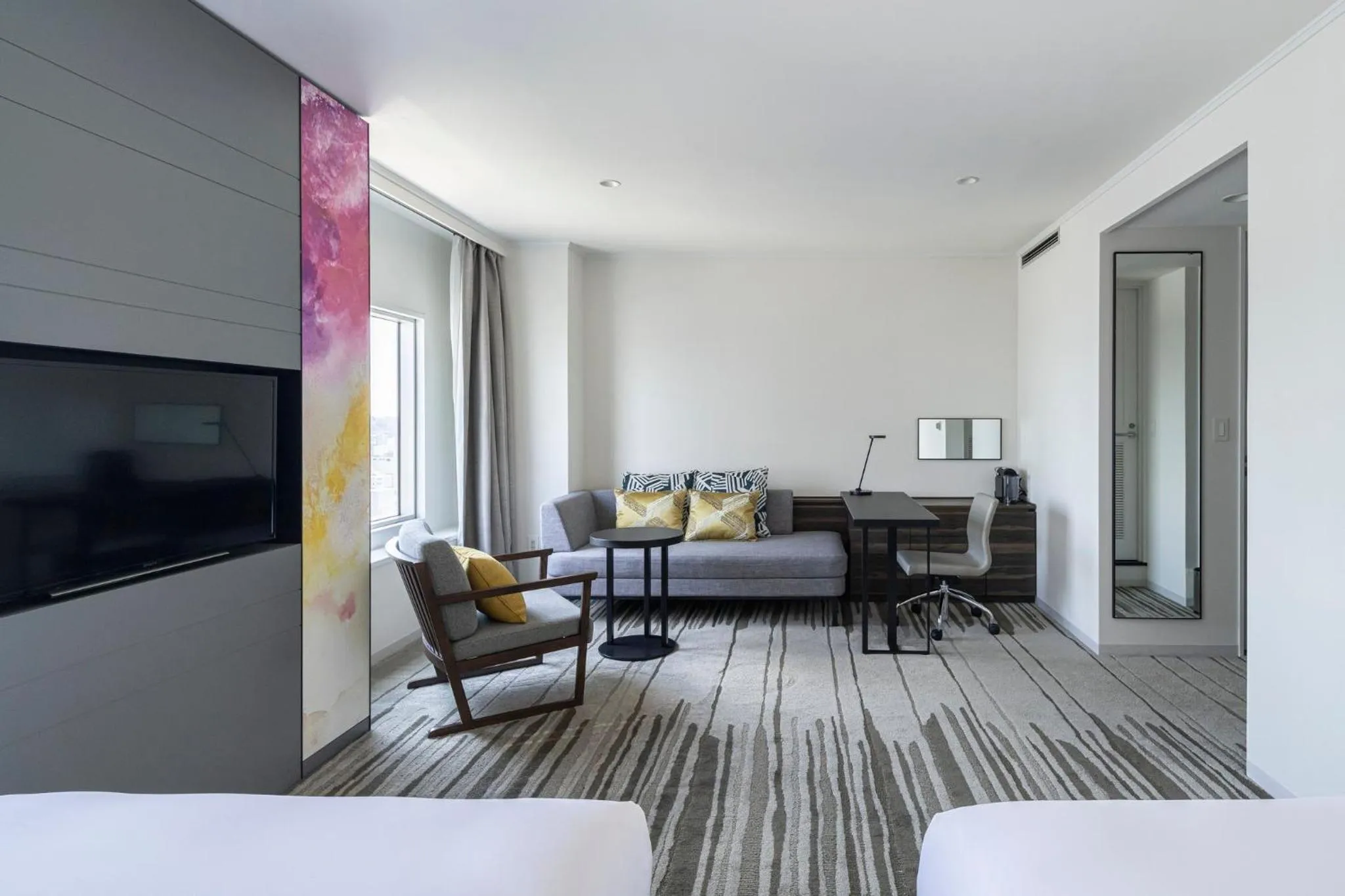 Photo of the whole room, Bed in ANA Crowne Plaza Sapporo by IHG